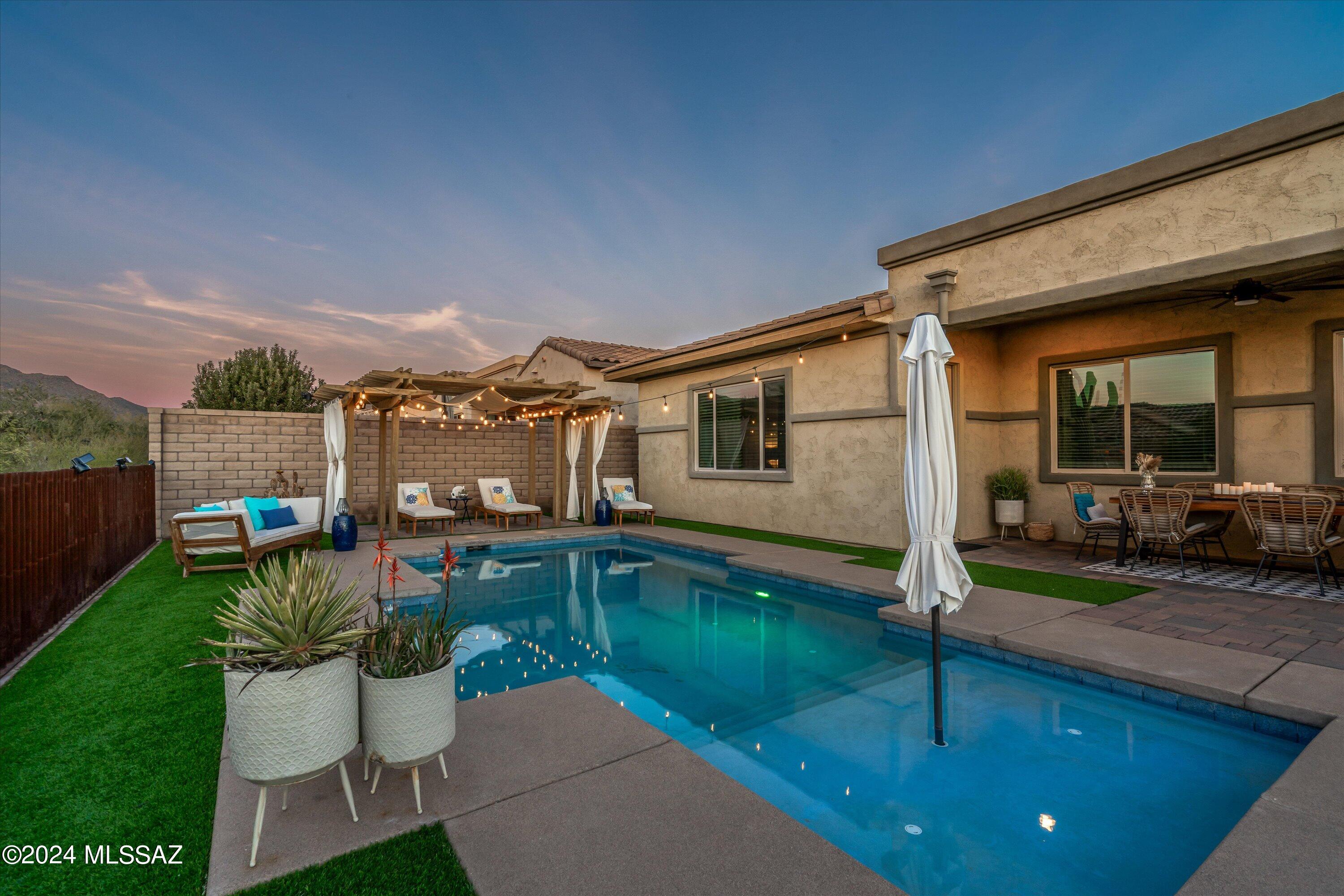 Los Saguaros At Dove Mountain SQ20121640199 - Residential