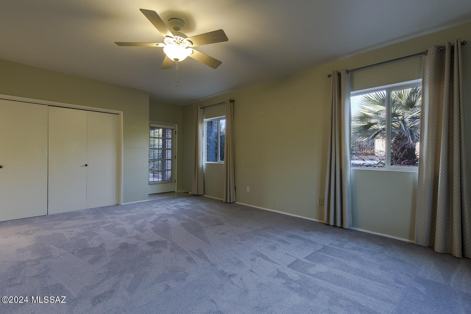 Shadow Roc (1-80) - Residential