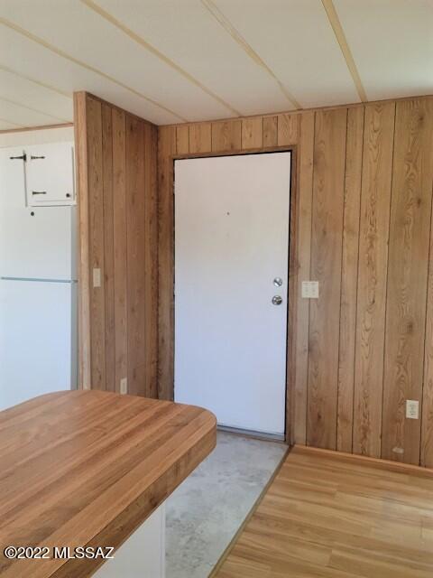 Unsubdivided - Residential Lease