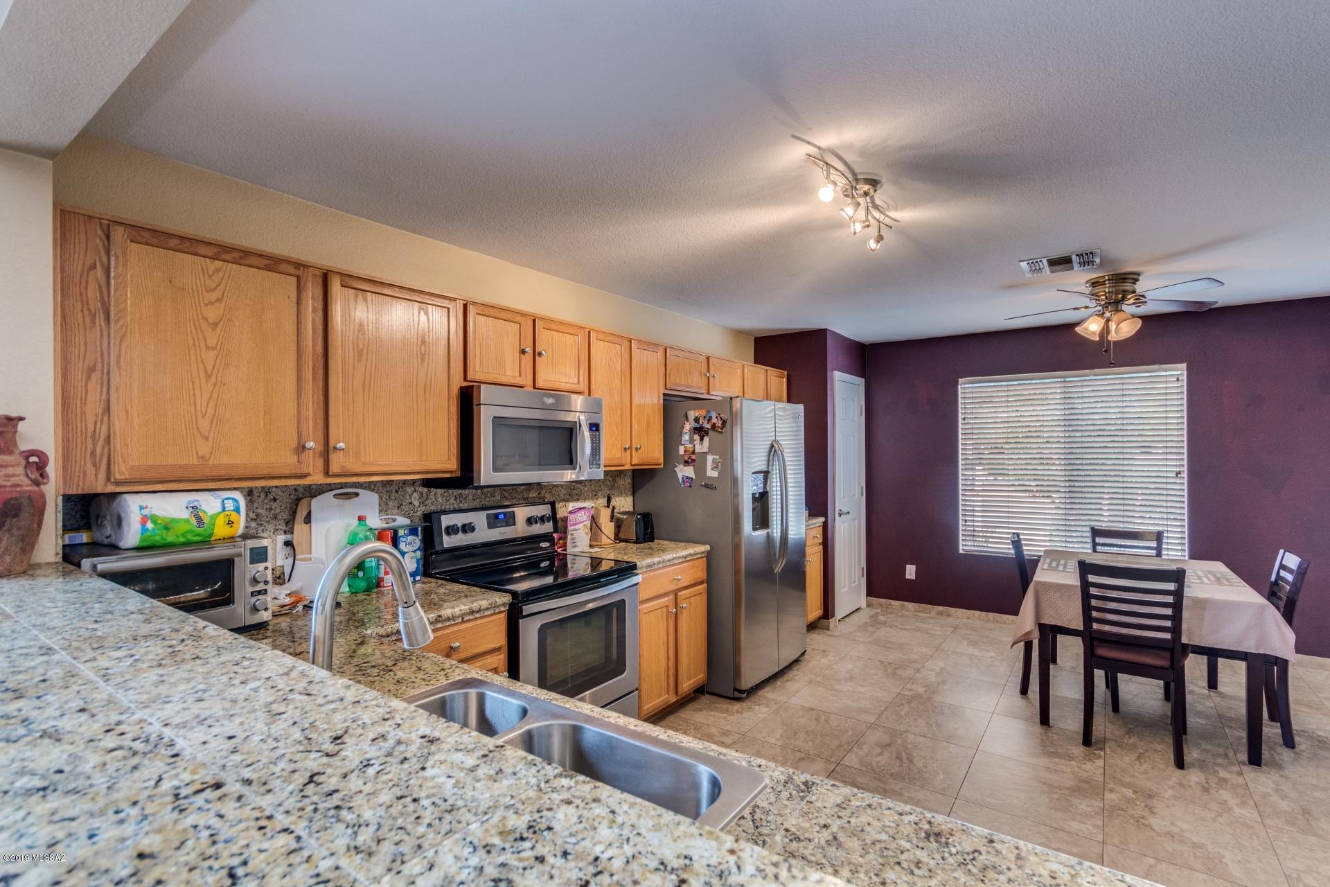Black Horse (1-411) - Residential
