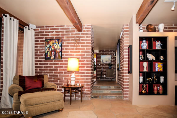 Catalina Foothills Estates NO. 2 - Residential