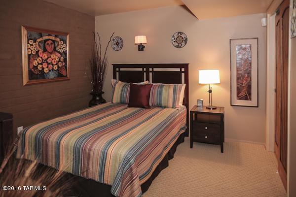 Catalina Foothills Estates NO. 2 - Residential