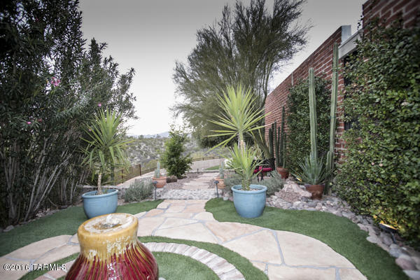 Catalina Foothills Estates NO. 2 - Residential