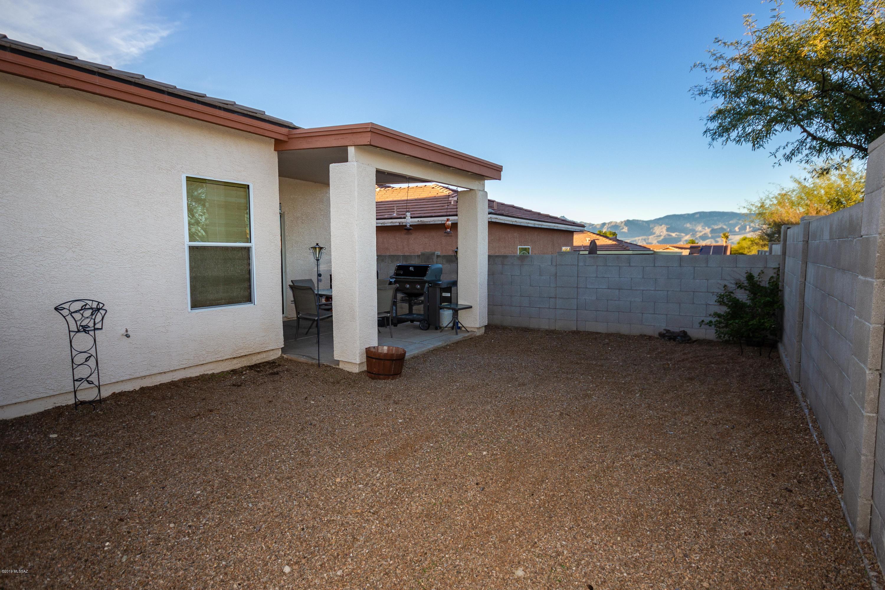 Houghton Village (1-55) - Residential