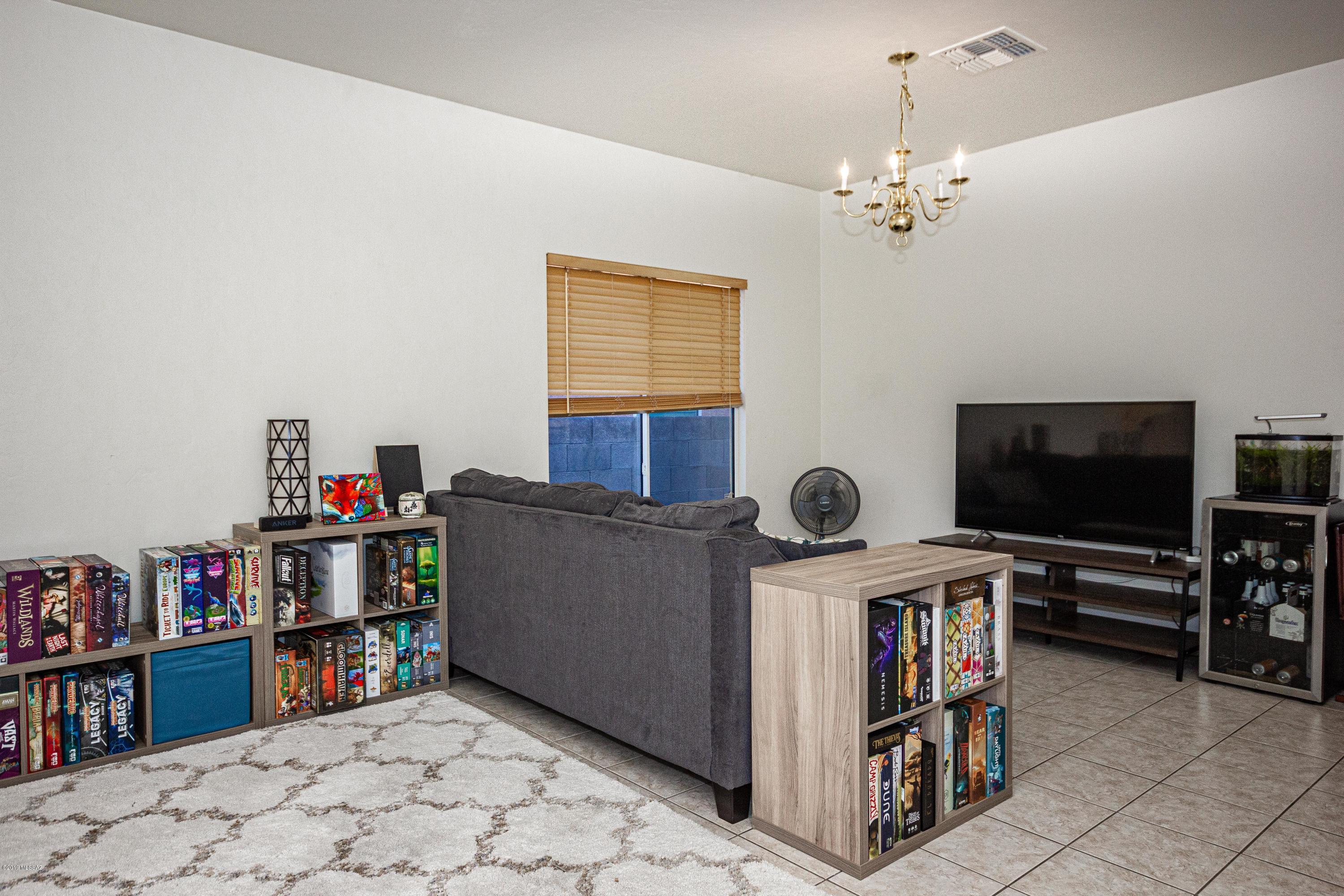 Houghton Village (1-55) - Residential