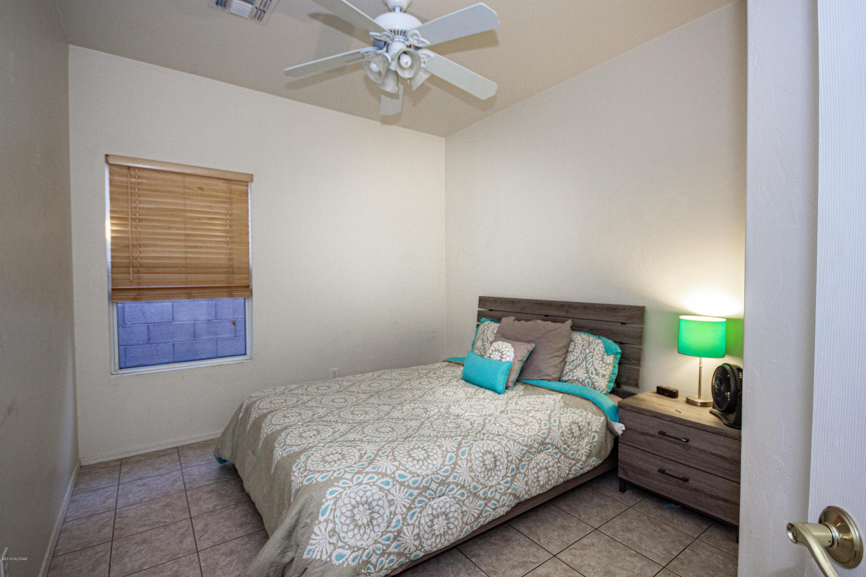 Houghton Village (1-55) - Residential