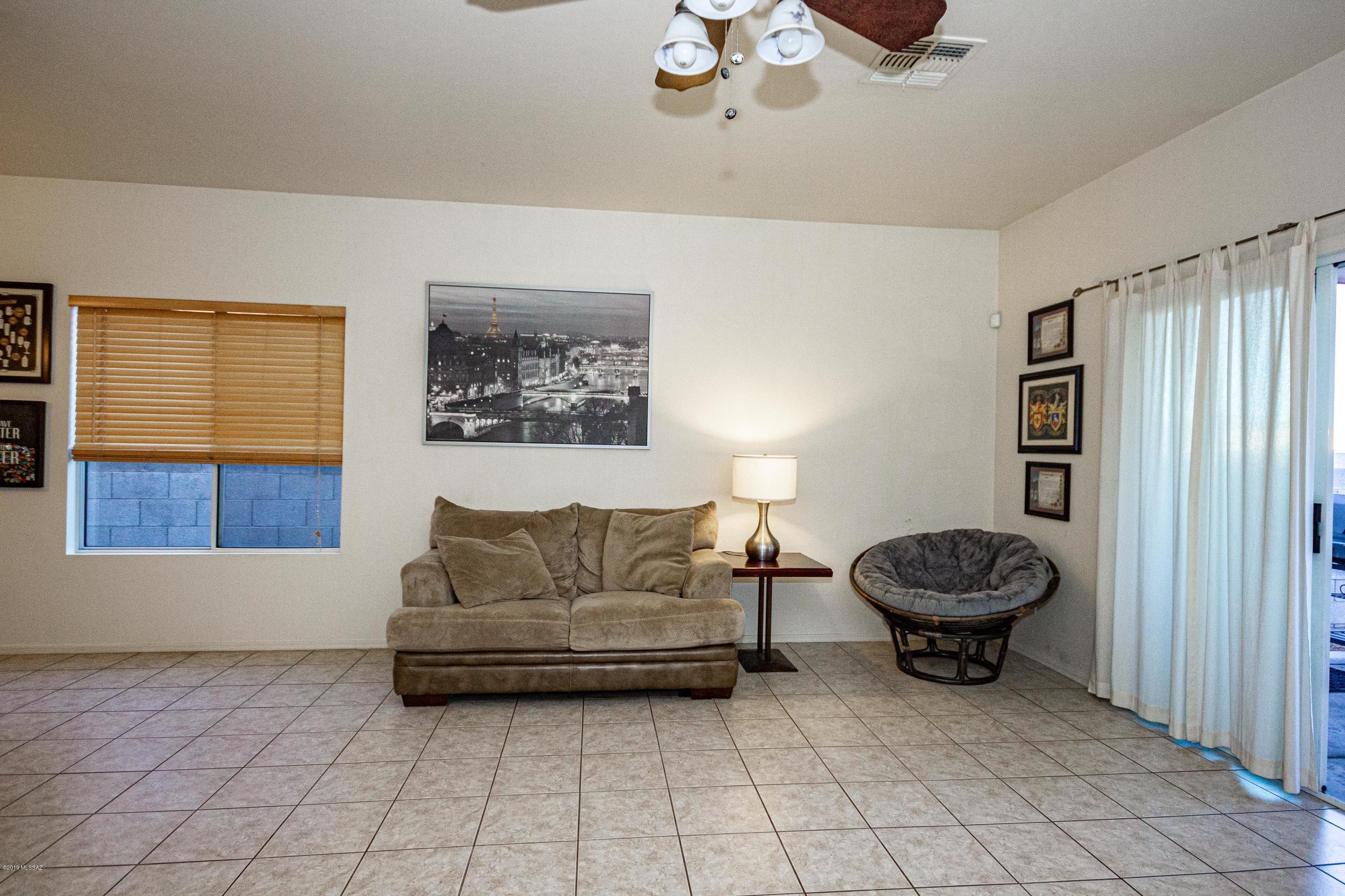 Houghton Village (1-55) - Residential