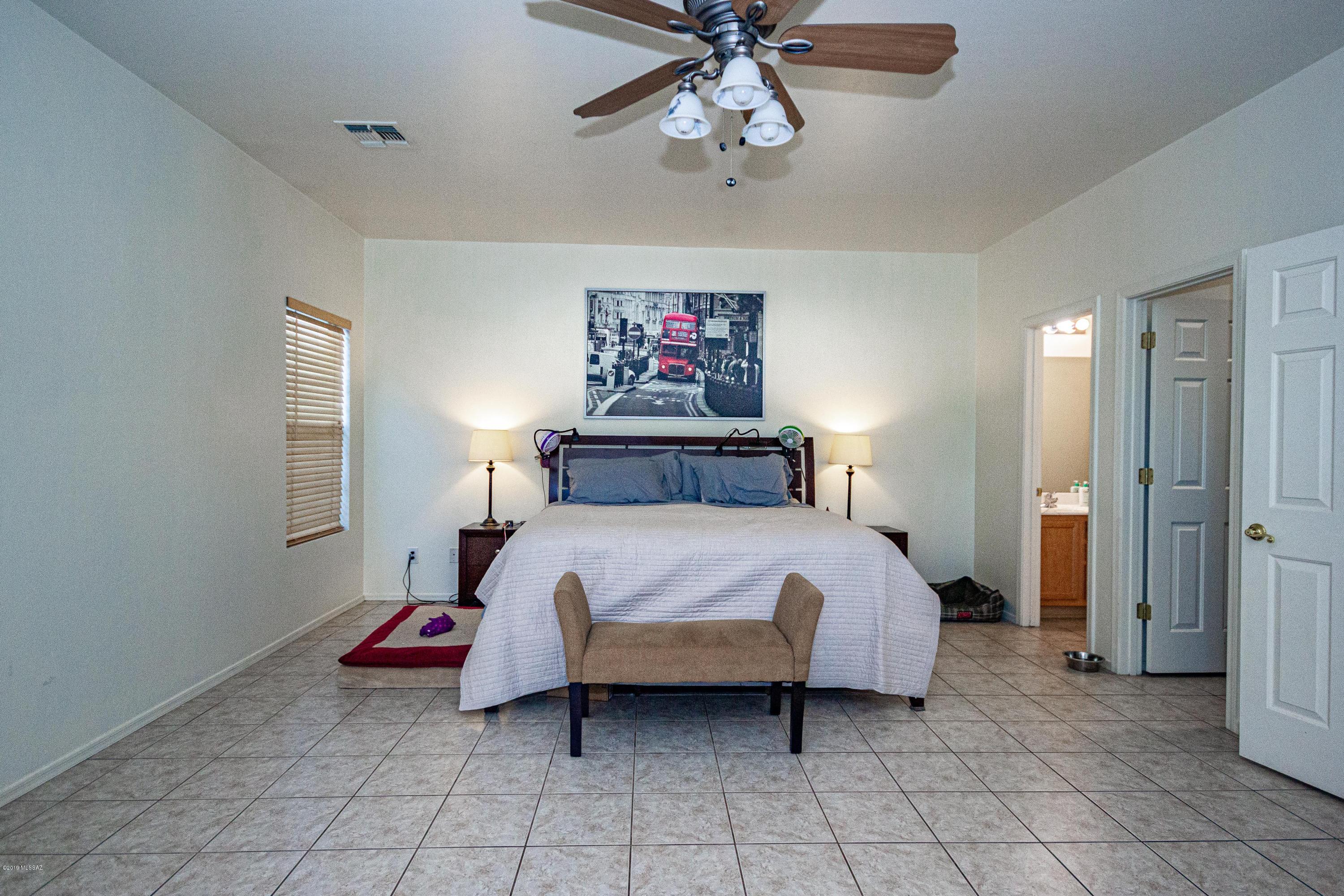 Houghton Village (1-55) - Residential
