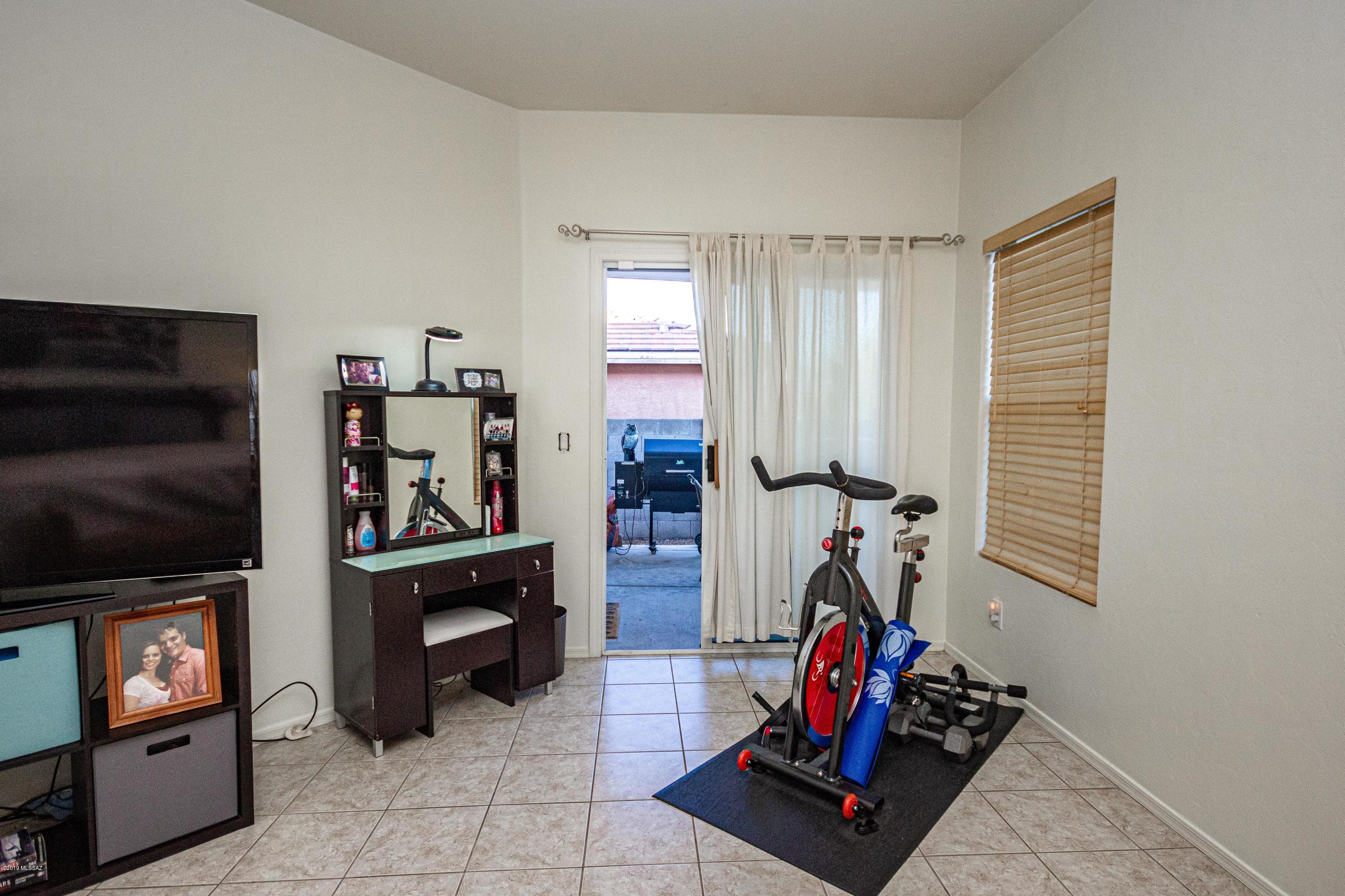 Houghton Village (1-55) - Residential