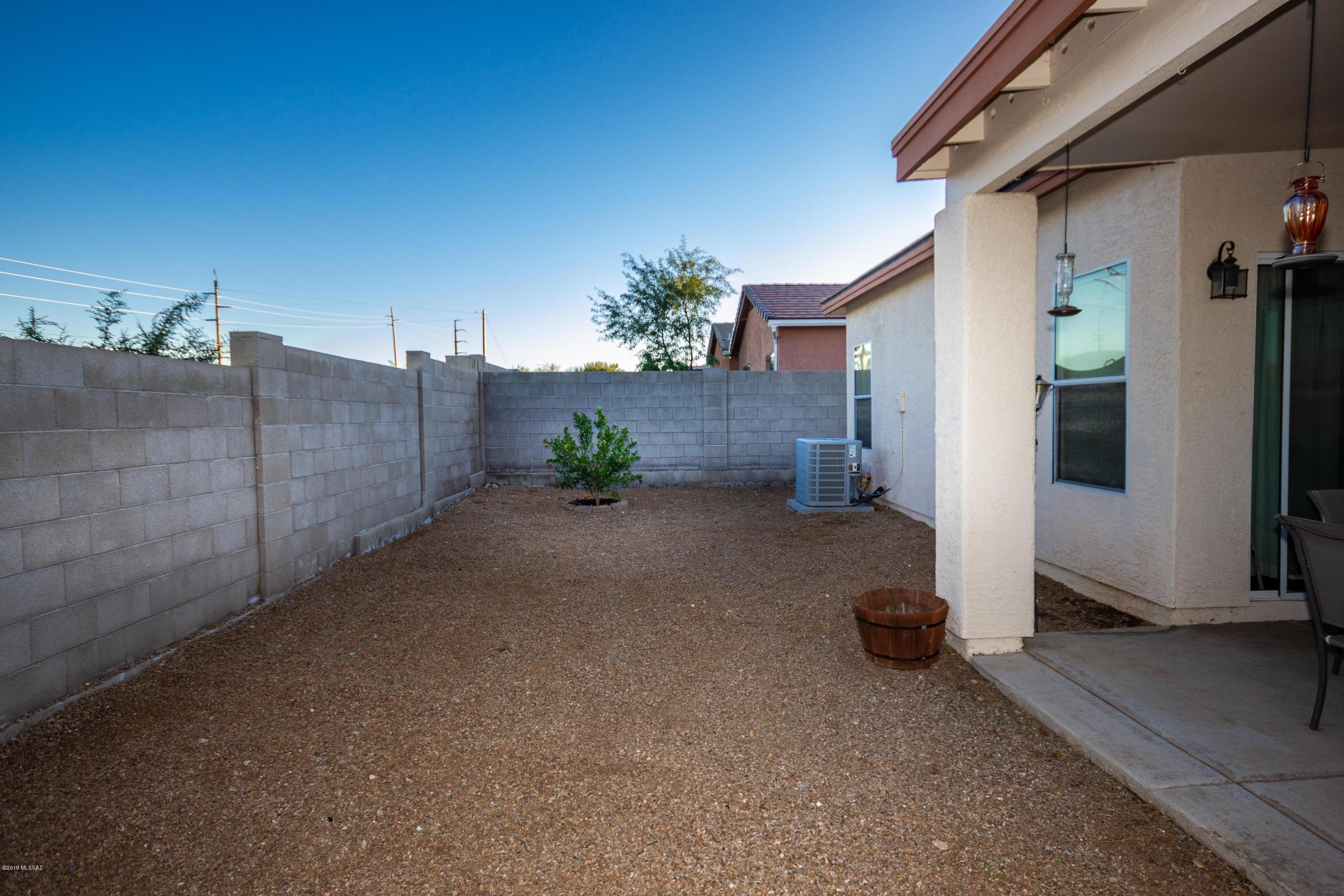 Houghton Village (1-55) - Residential
