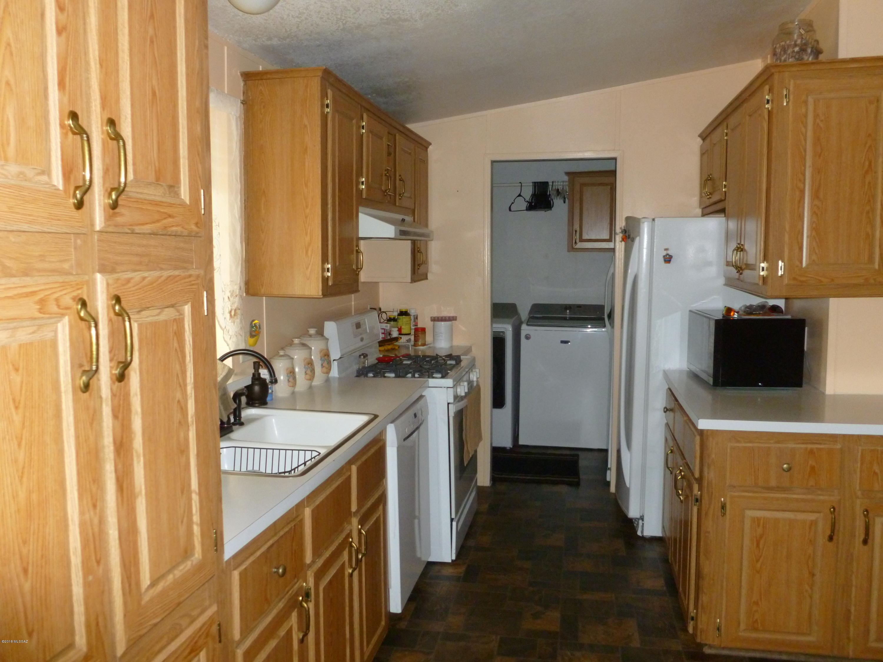 Mescal Lakes - Residential