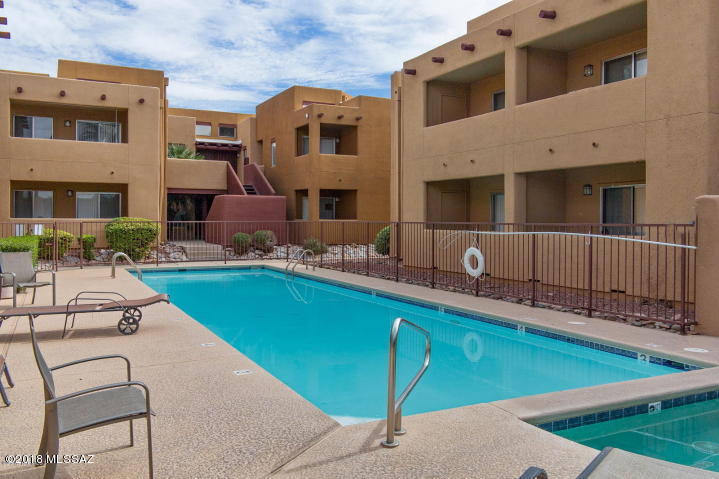 Casa Club Condominium - Residential