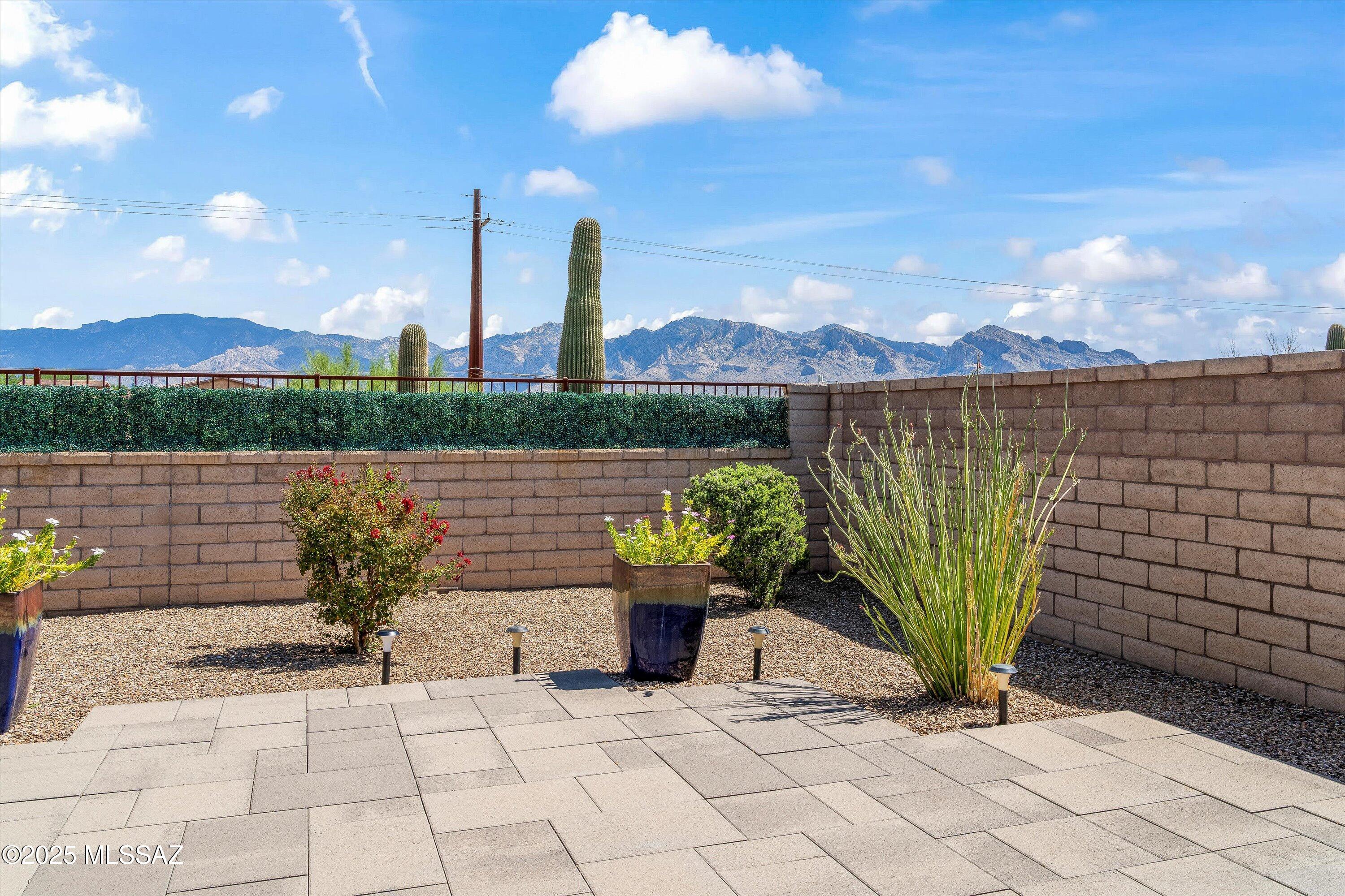 11720 N Sweet Orange Place