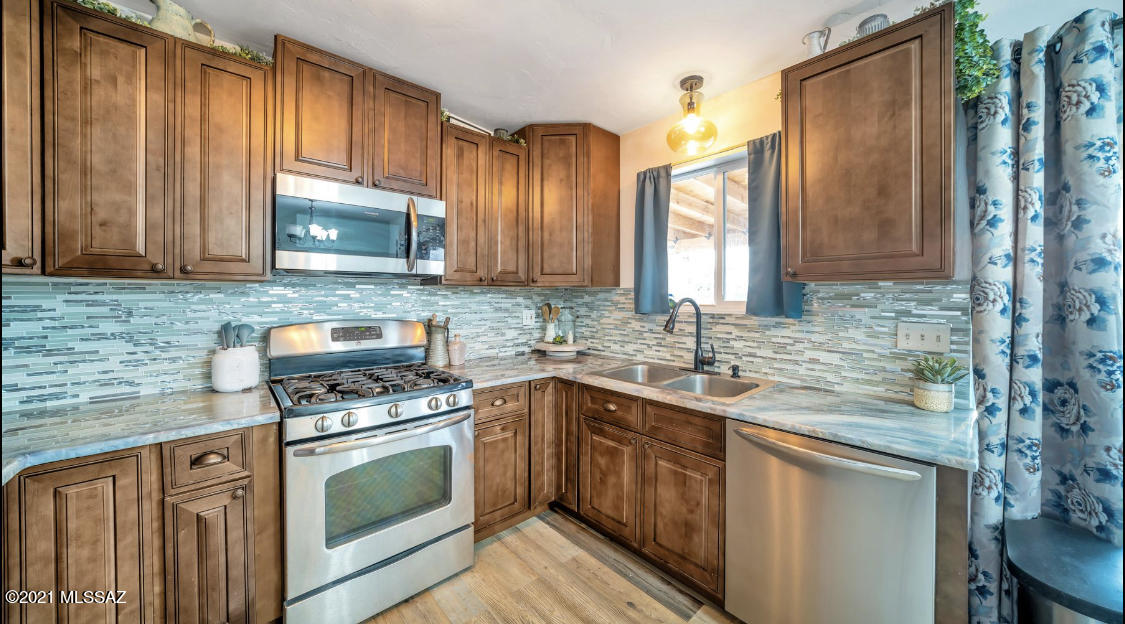 Orangewood Estates (110-212) - Residential