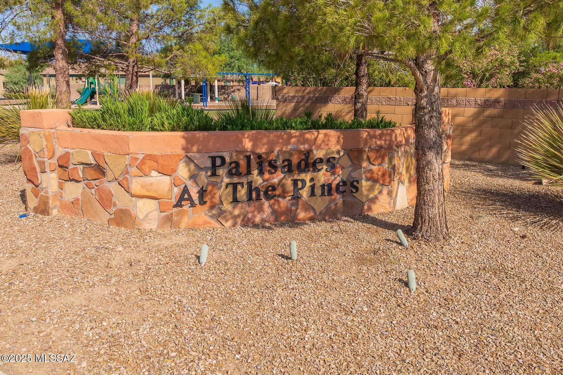 8384 N Mountain Stone Pine Way