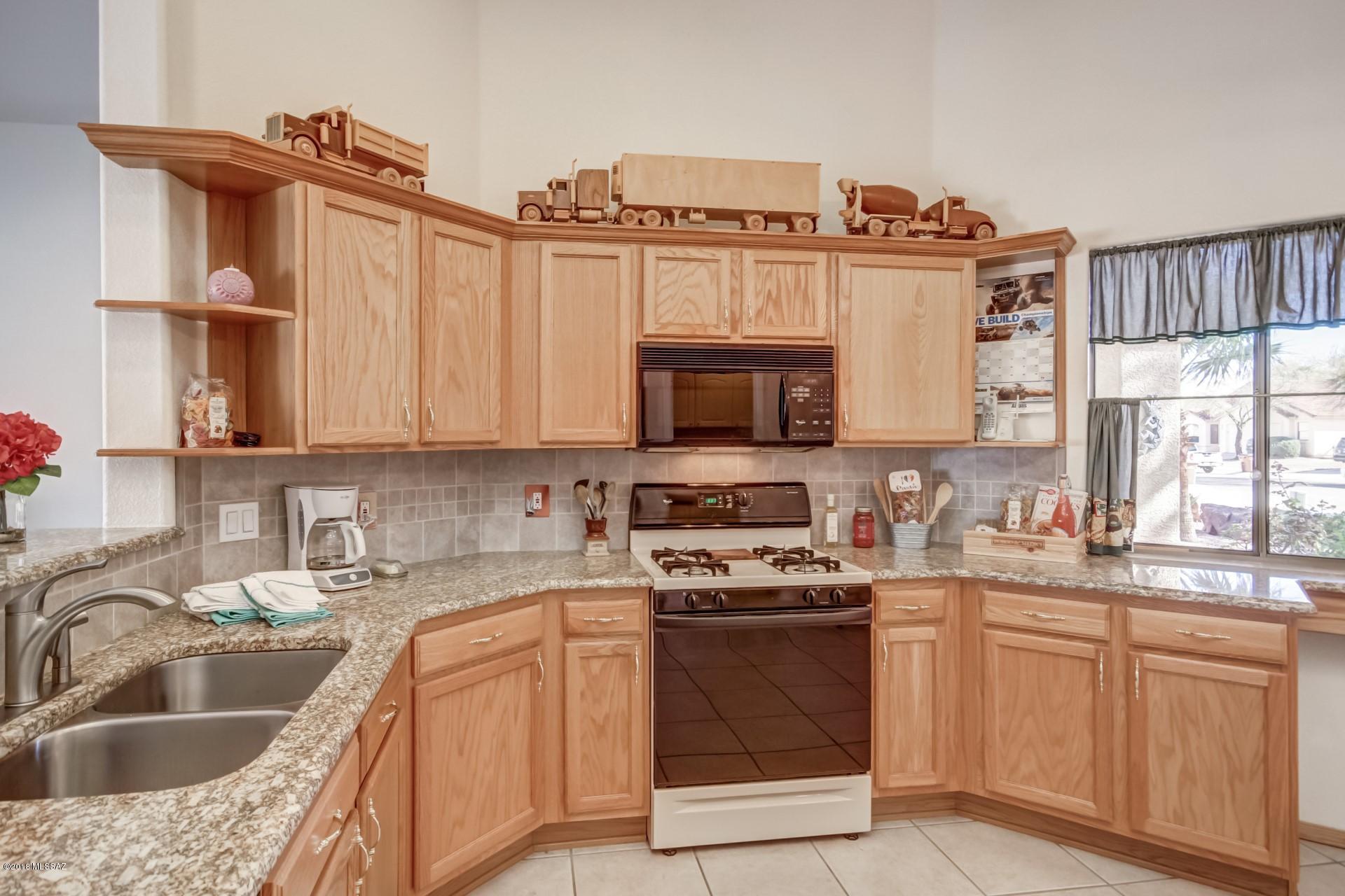 Linda Vista Ridge(1-77) - Residential