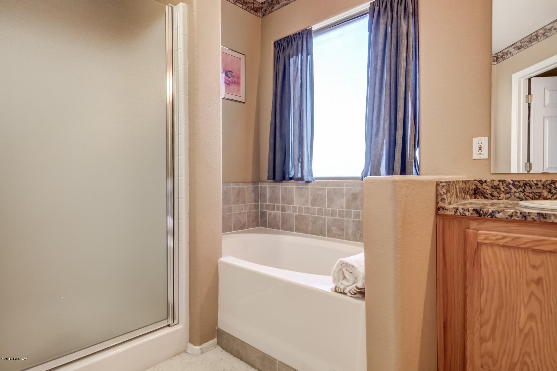 Linda Vista Ridge(1-77) - Residential