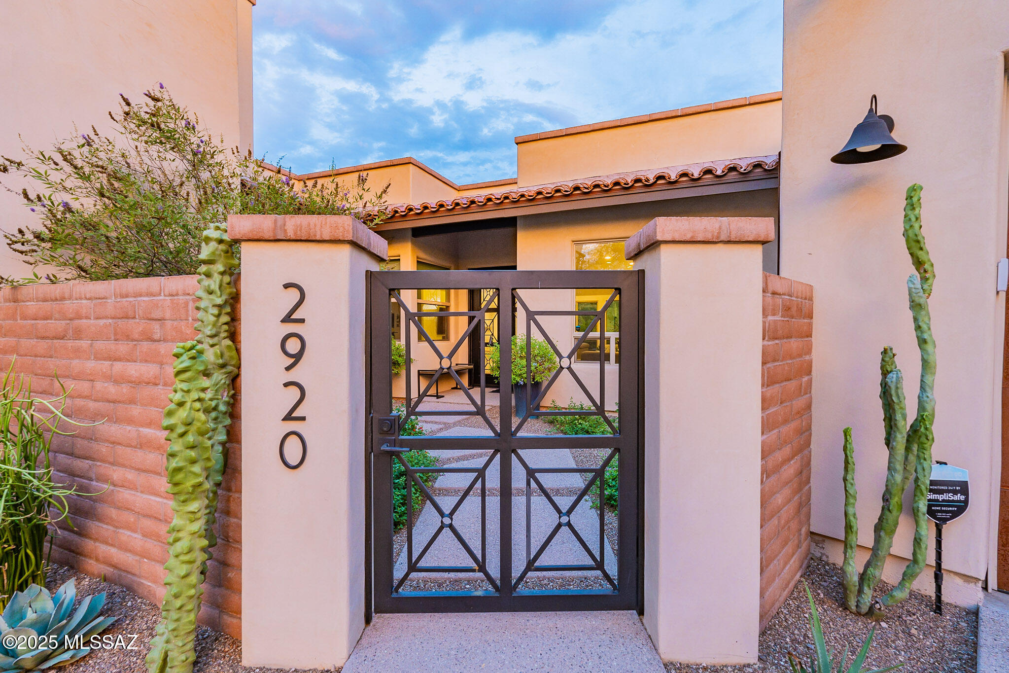 2920 N Old Fort Lowell Court