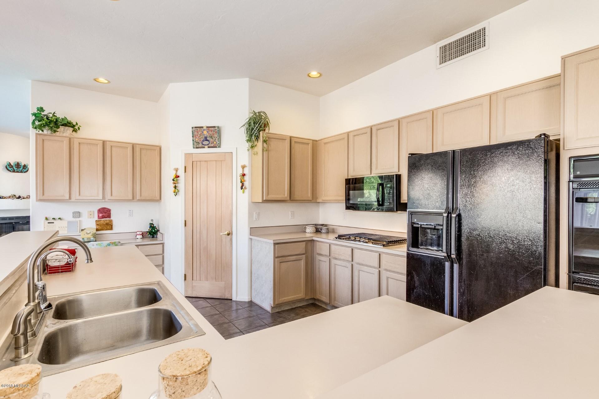 Mountain Gate Estates (1-15) - Residential