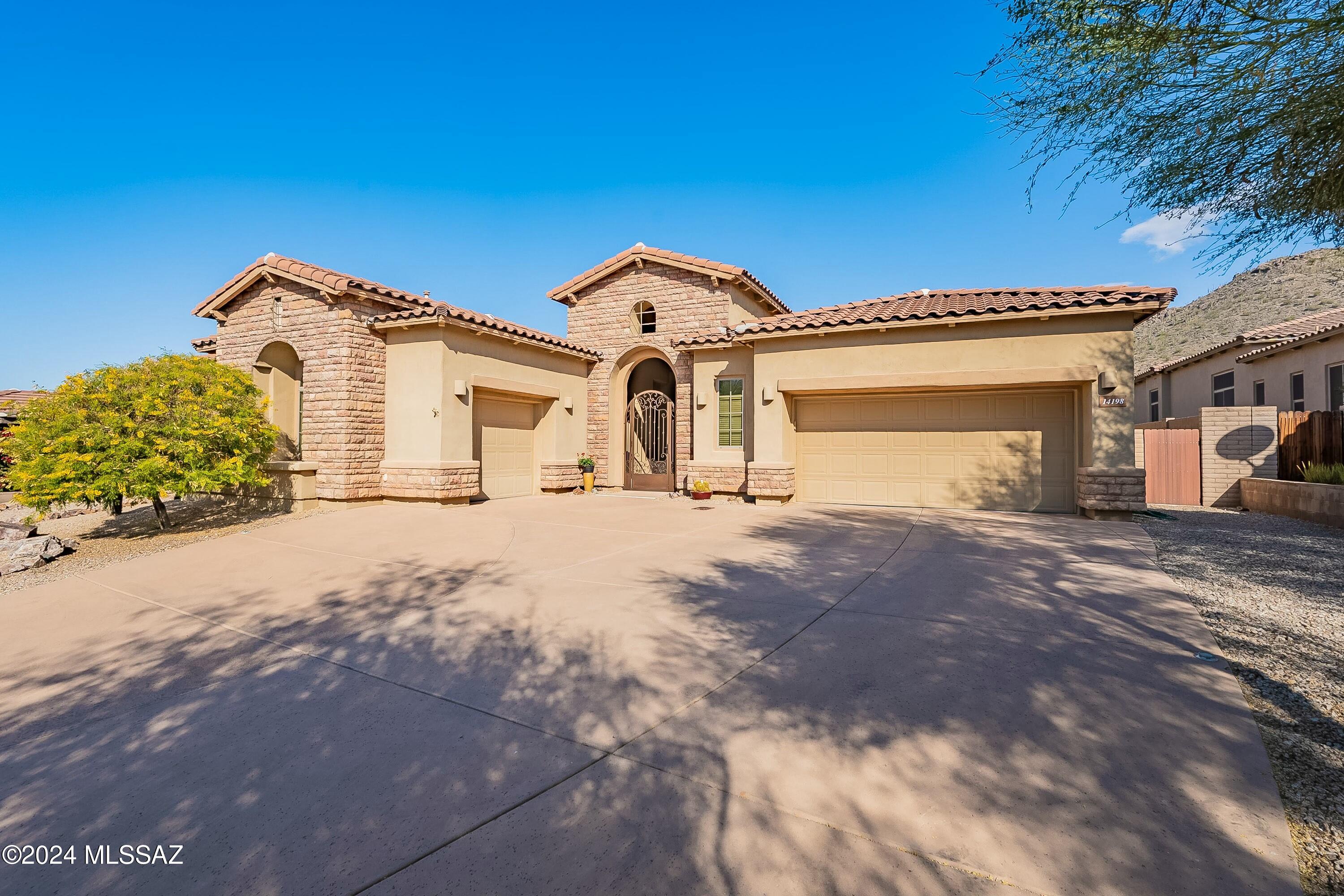 14198 N Sunset Gallery Drive