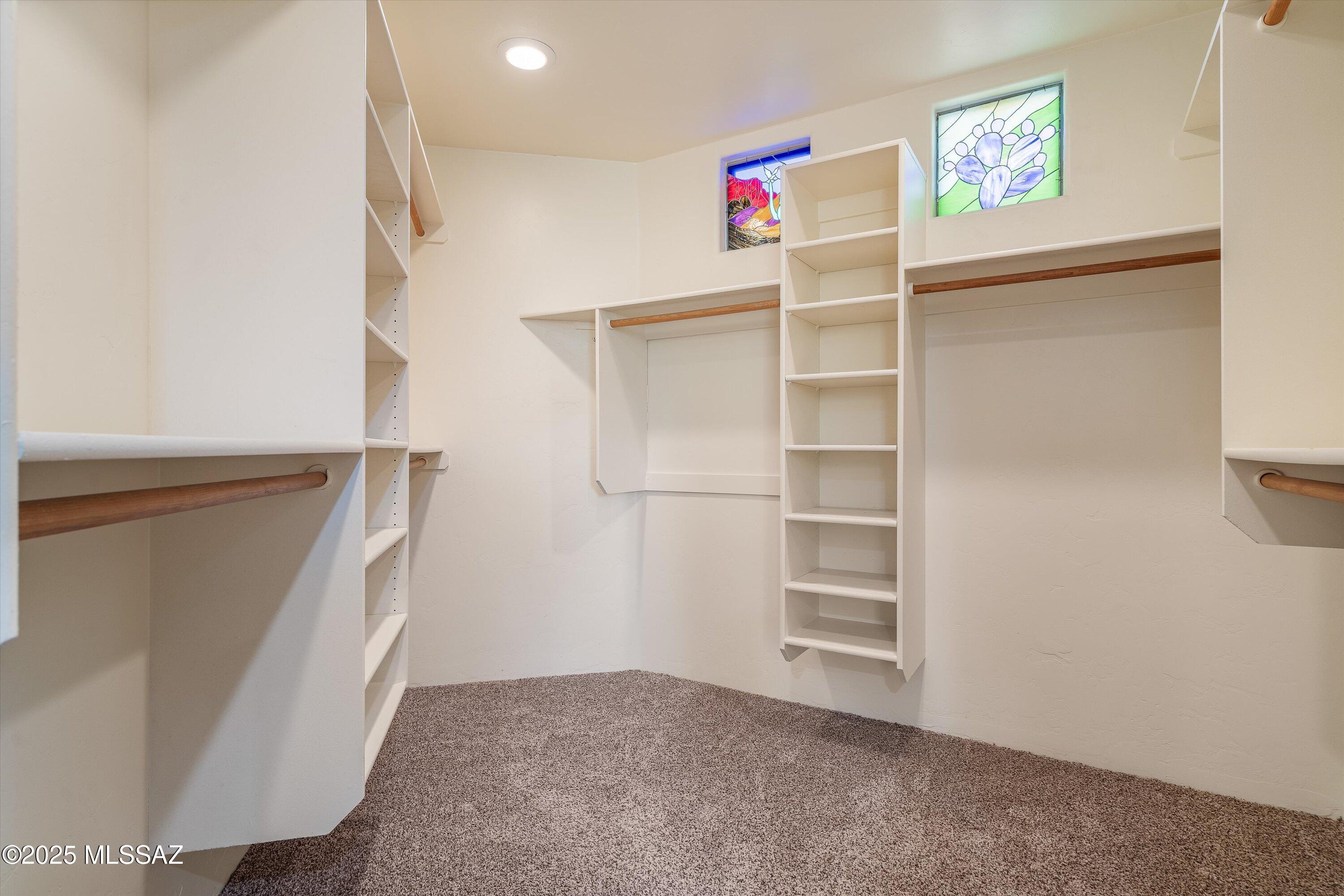 Roadrunner Hills (1-21) - Residential