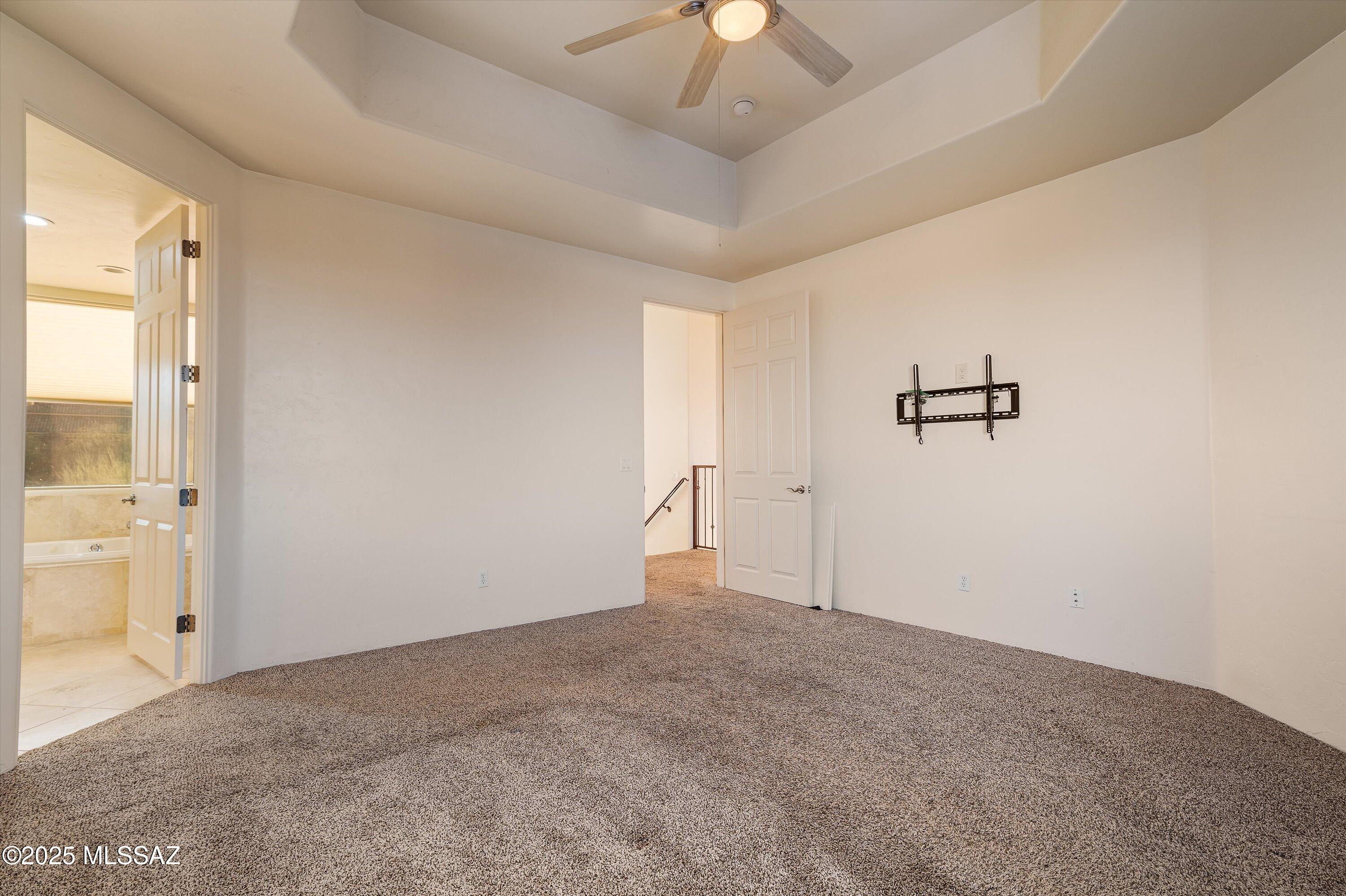 Roadrunner Hills (1-21) - Residential