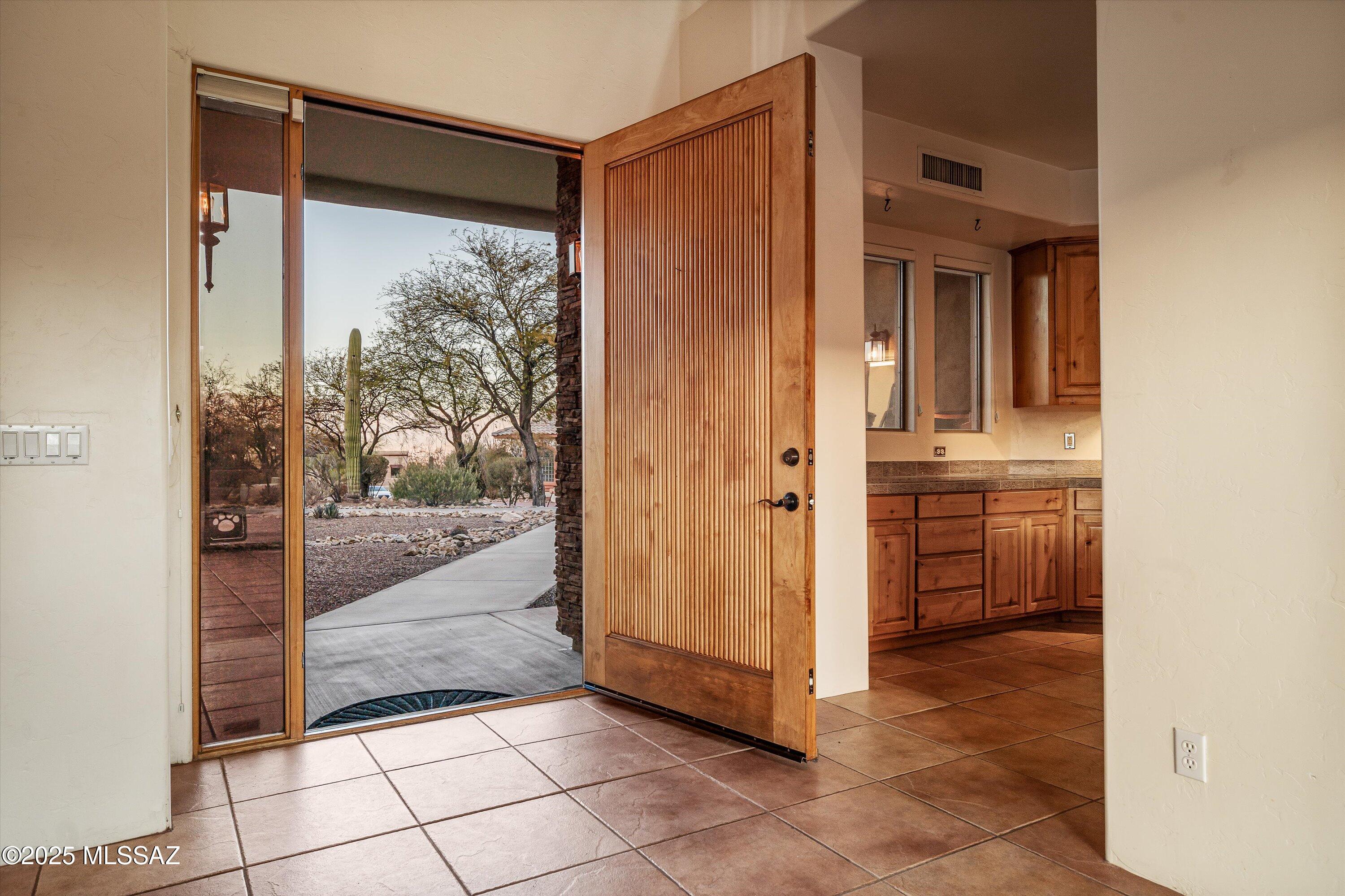 Roadrunner Hills (1-21) - Residential
