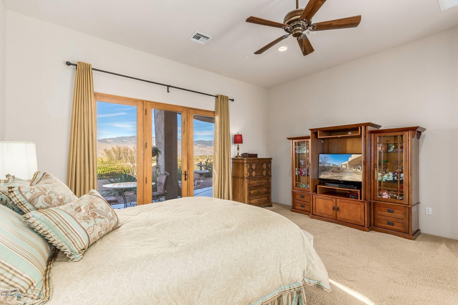 Coyote Creek (1-395) - Residential