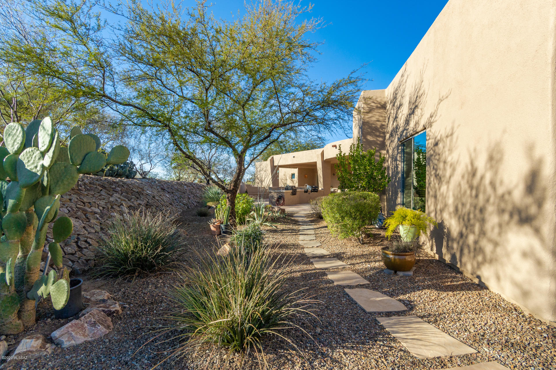 Coyote Creek (1-395) - Residential
