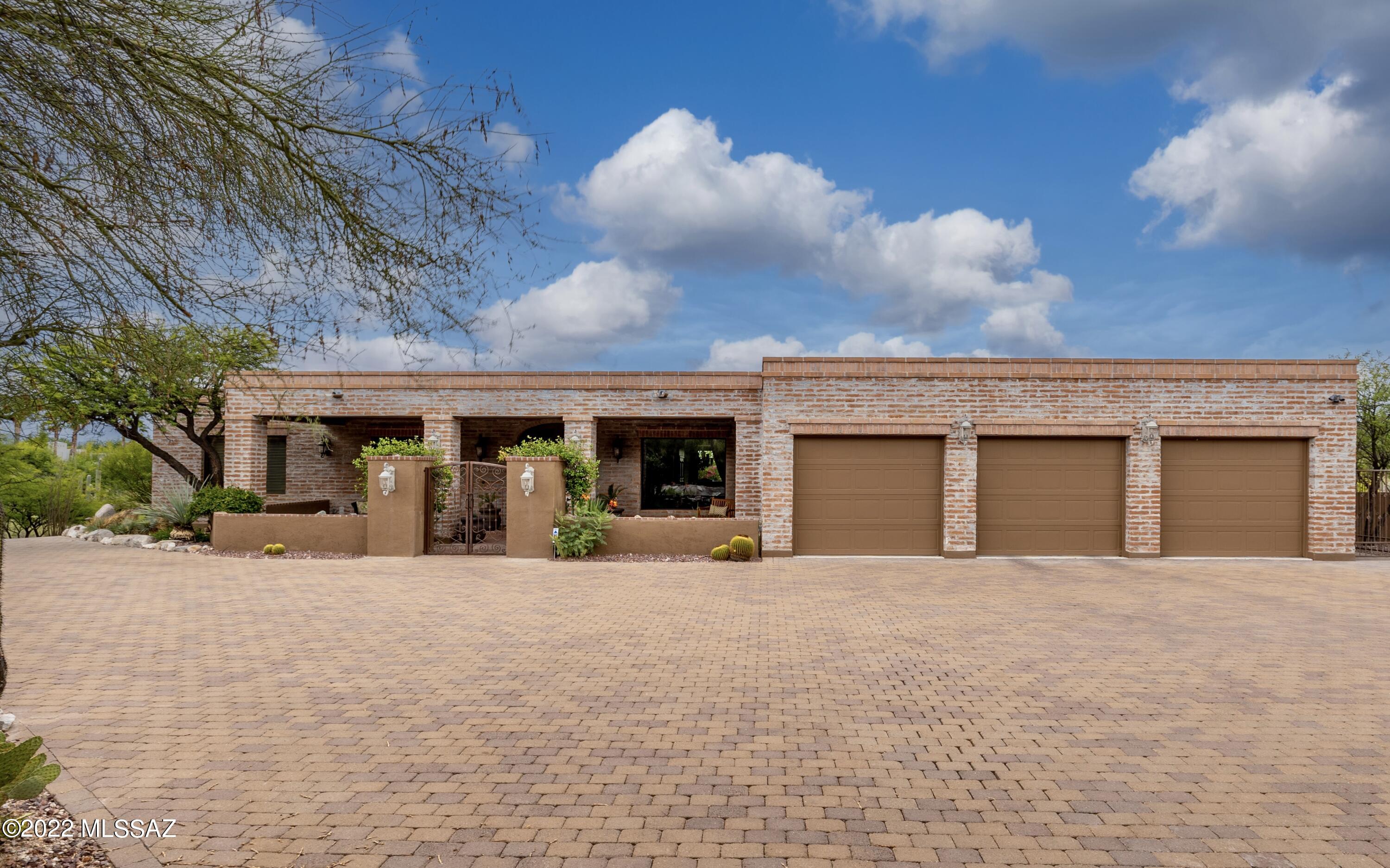 Catalina Foothills Estates NO. 10 (179-193) - Residential