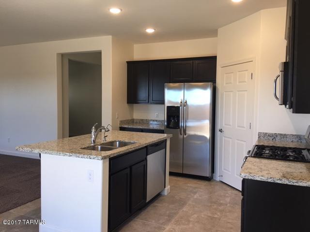 Vista Del Lago - Residential Lease