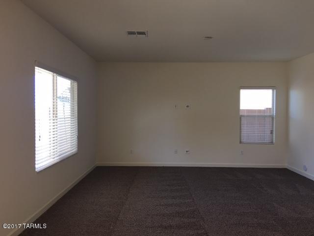 Vista Del Lago - Residential Lease