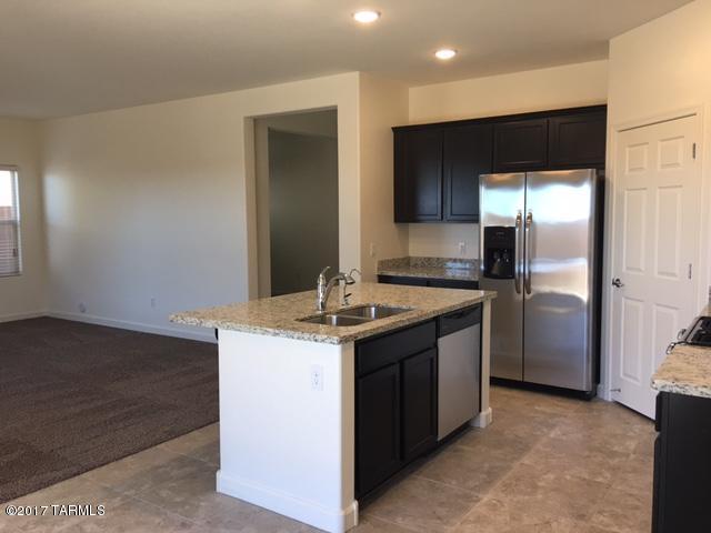 Vista Del Lago - Residential Lease