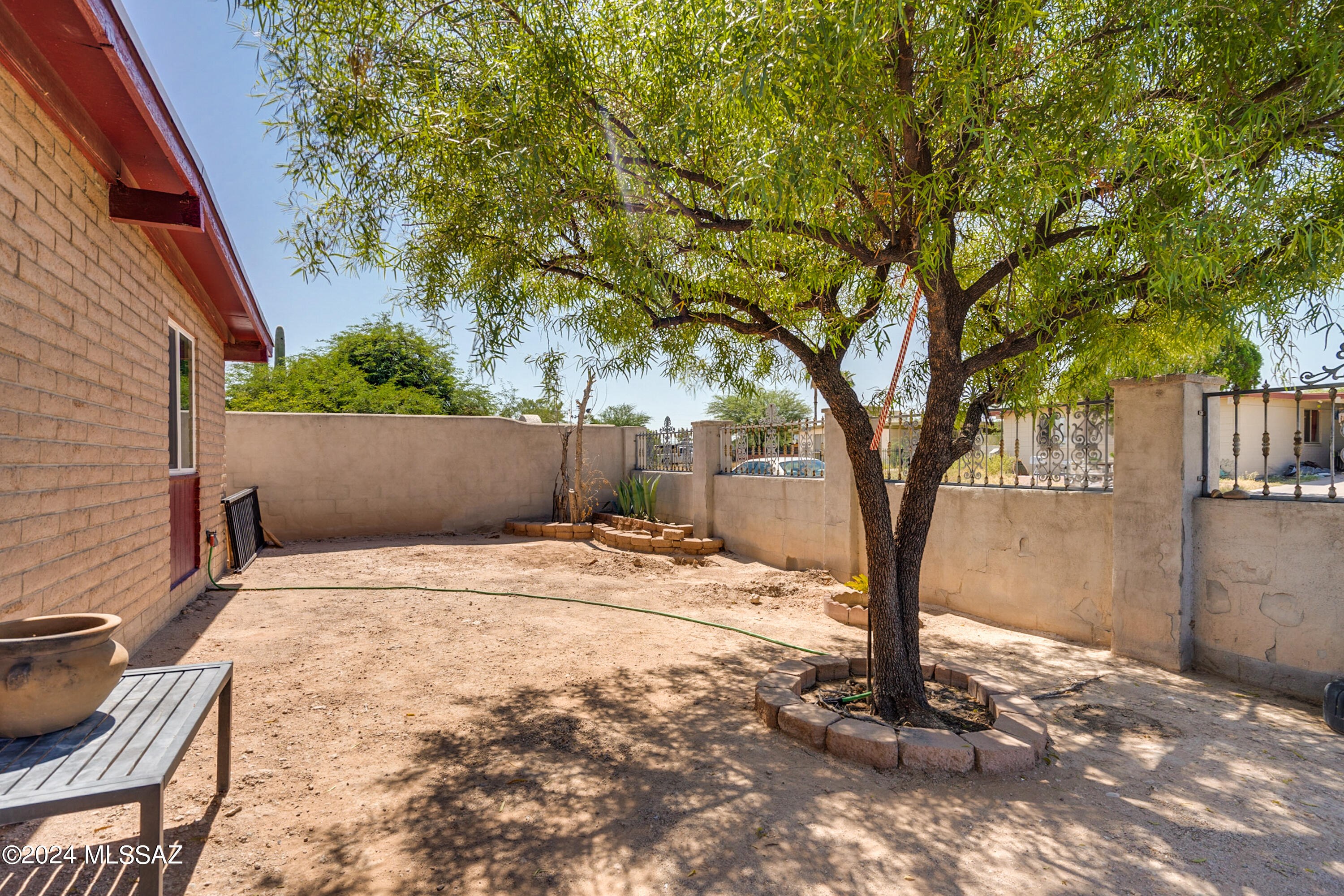 Bravo 1 (302-419) - Residential
