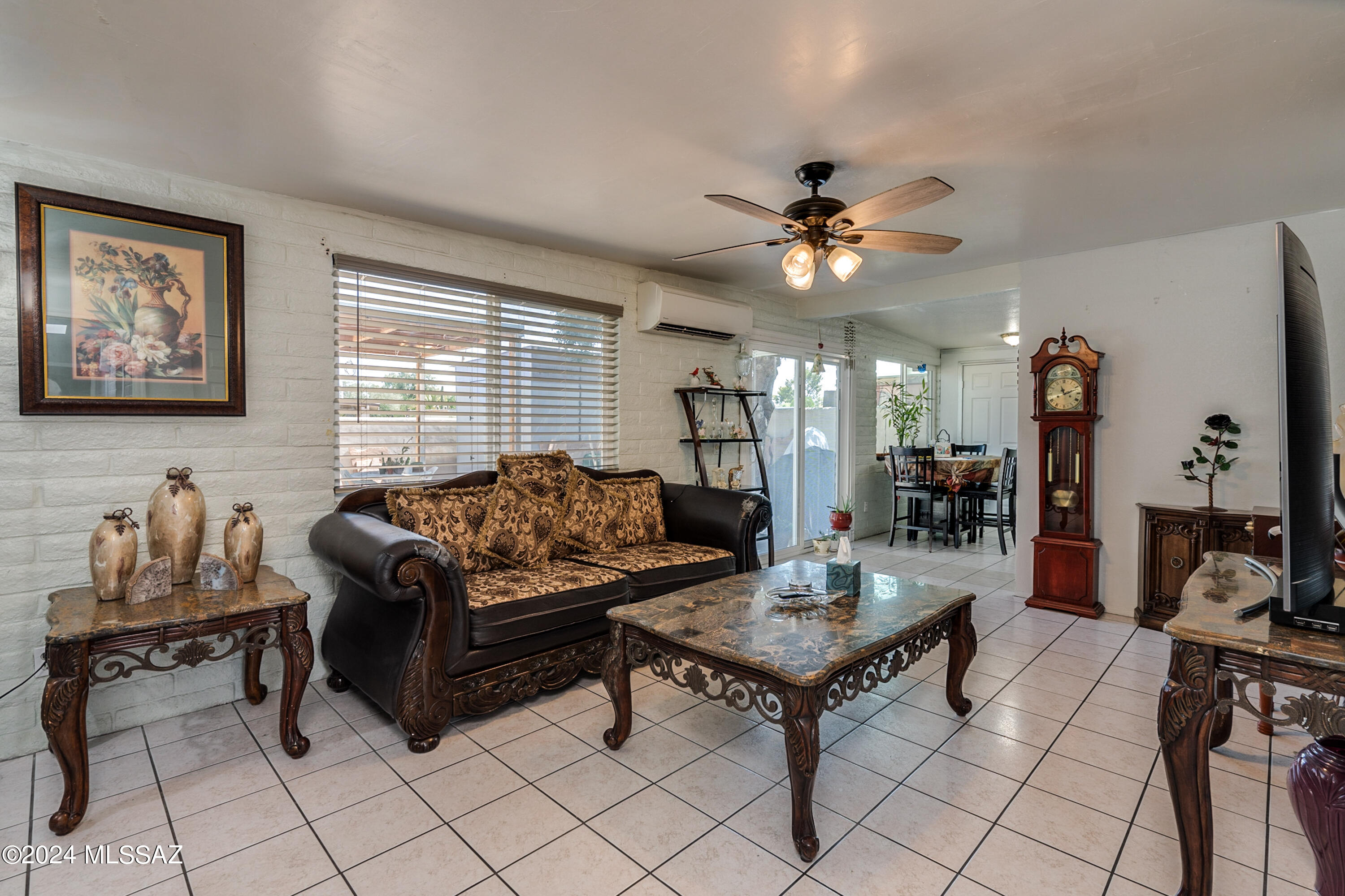 Bravo 1 (302-419) - Residential