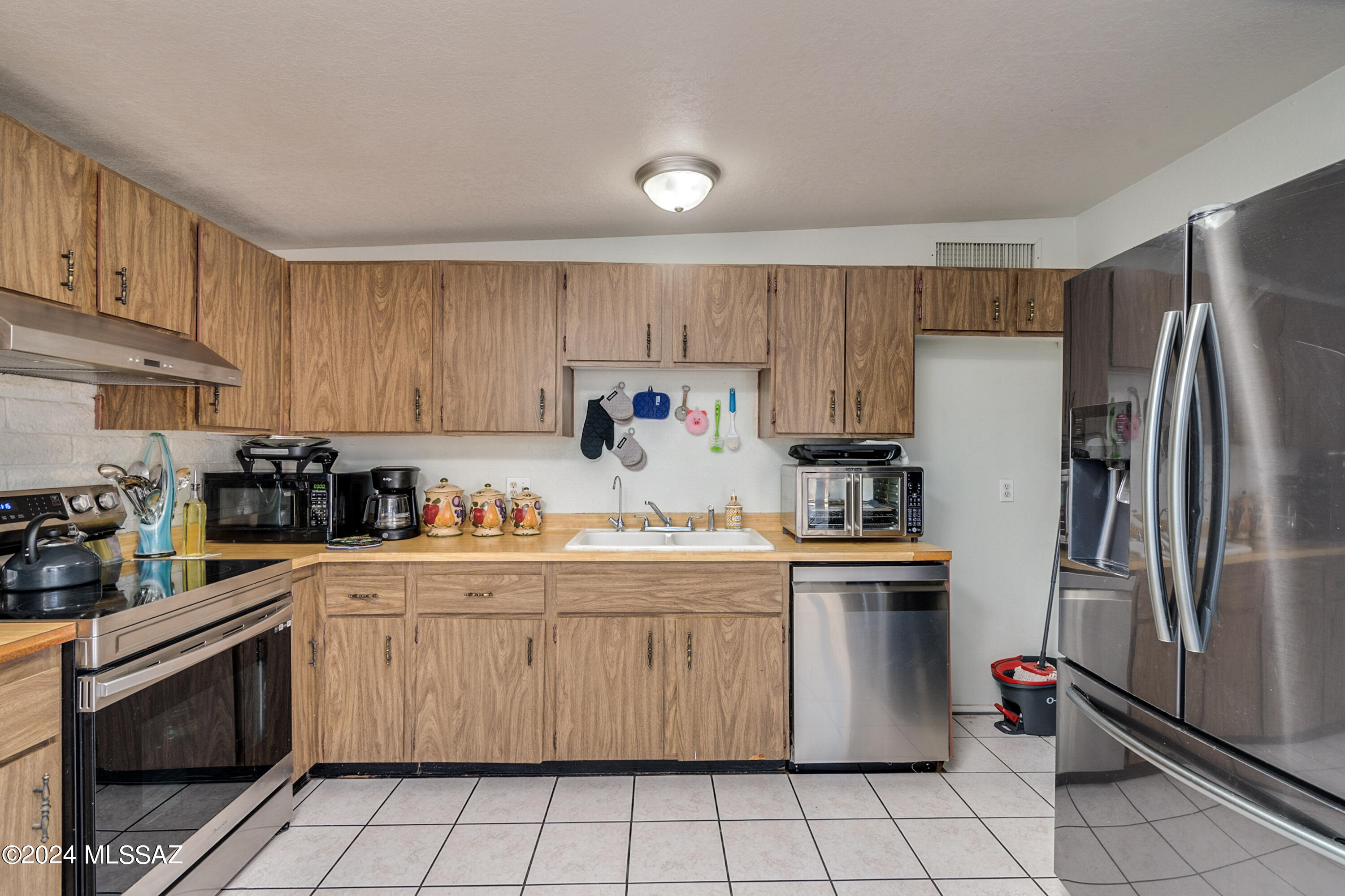 Bravo 1 (302-419) - Residential