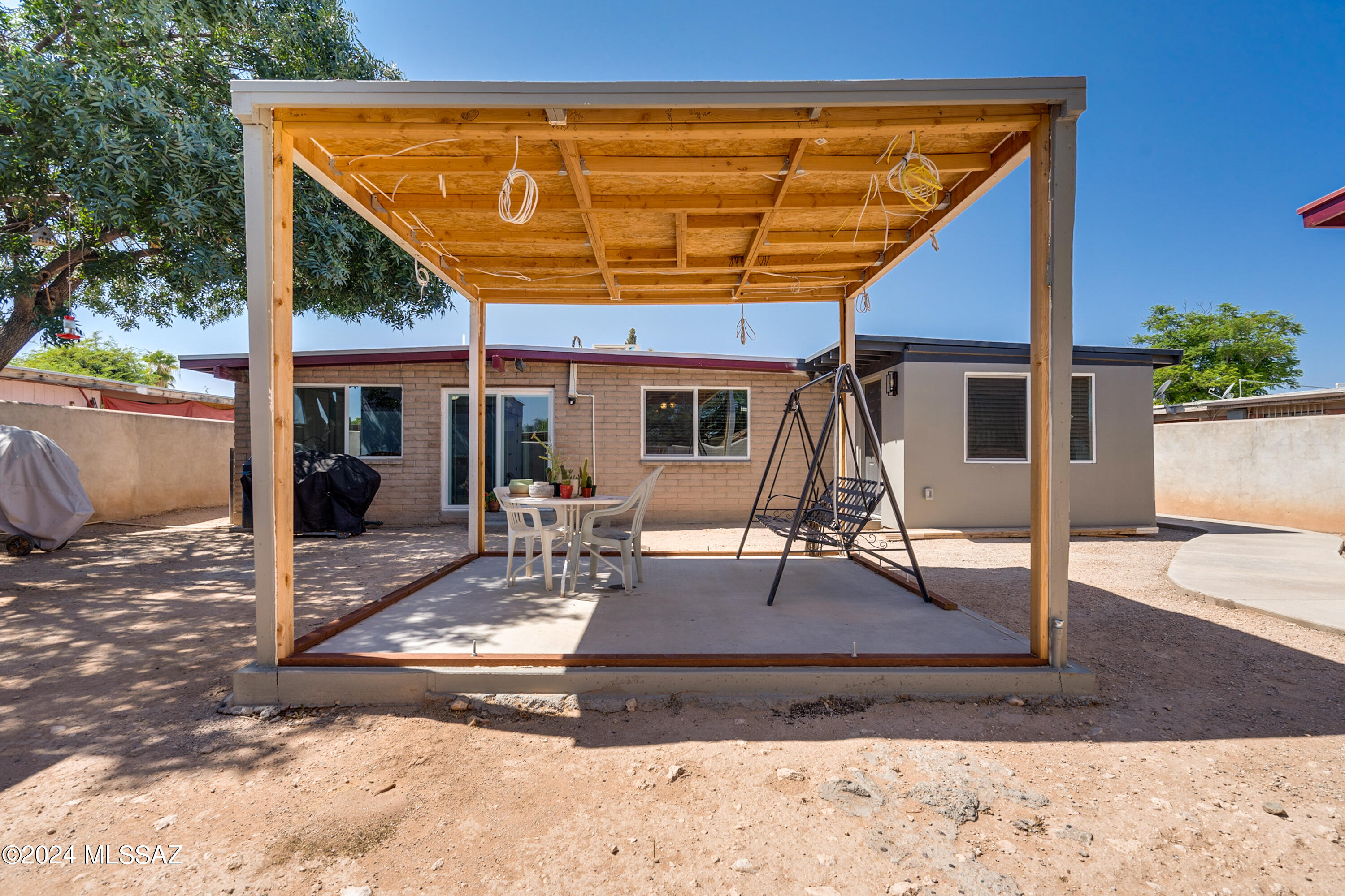 Bravo 1 (302-419) - Residential
