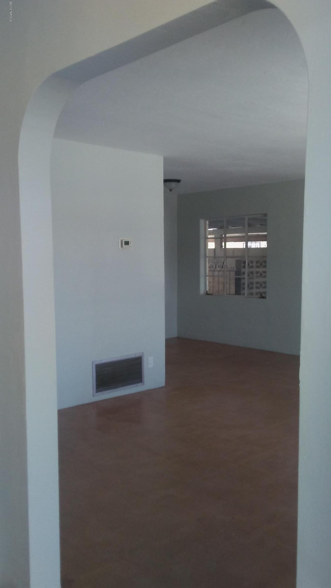 Country Club Annex - Residential