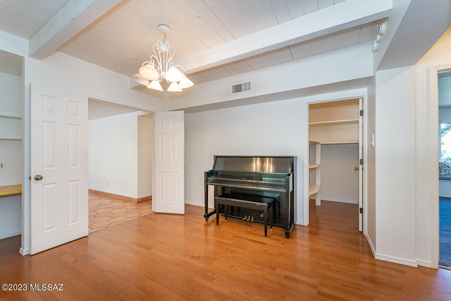 Catalina Foothills Estates NO. 5 - Residential