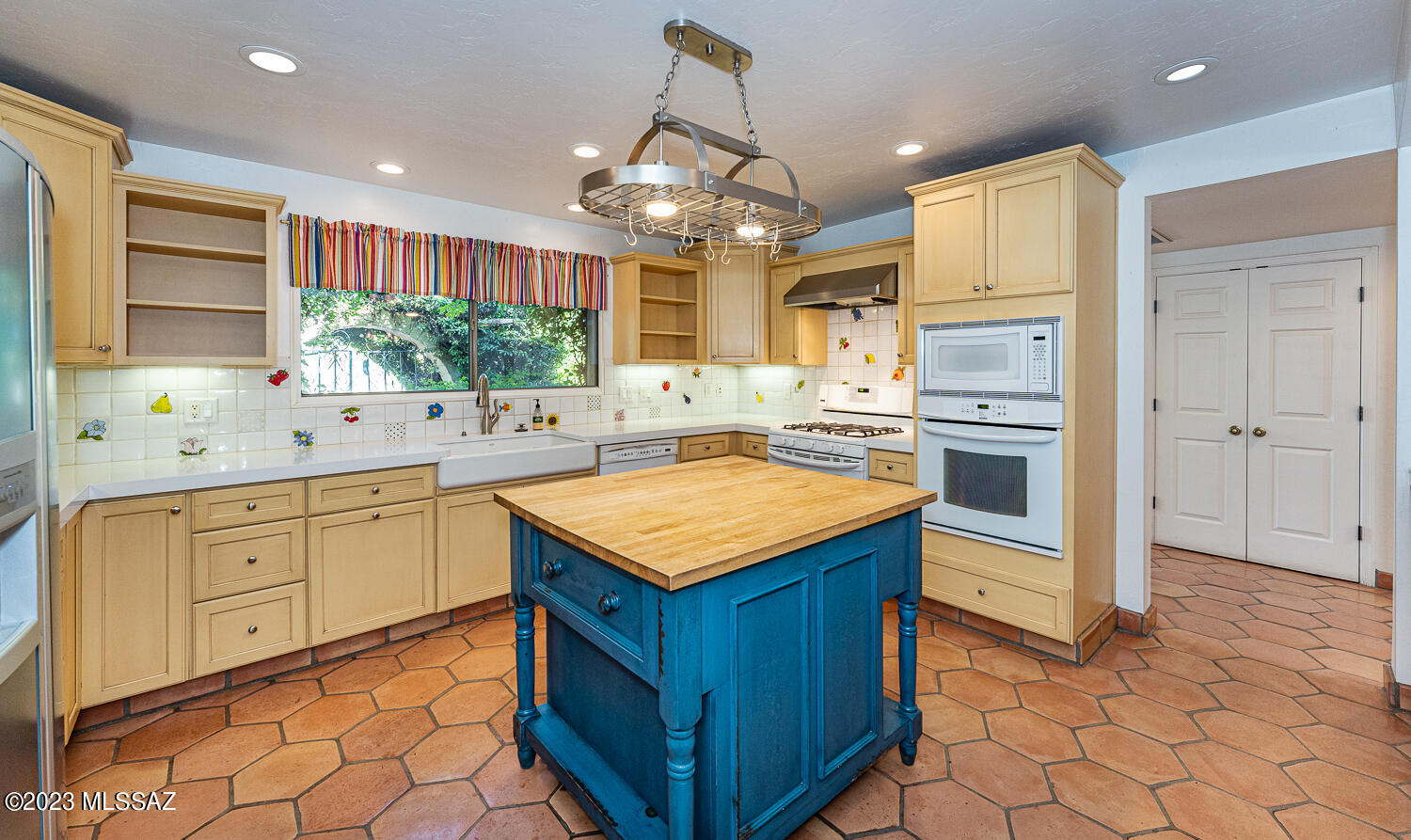 Catalina Foothills Estates NO. 5 - Residential