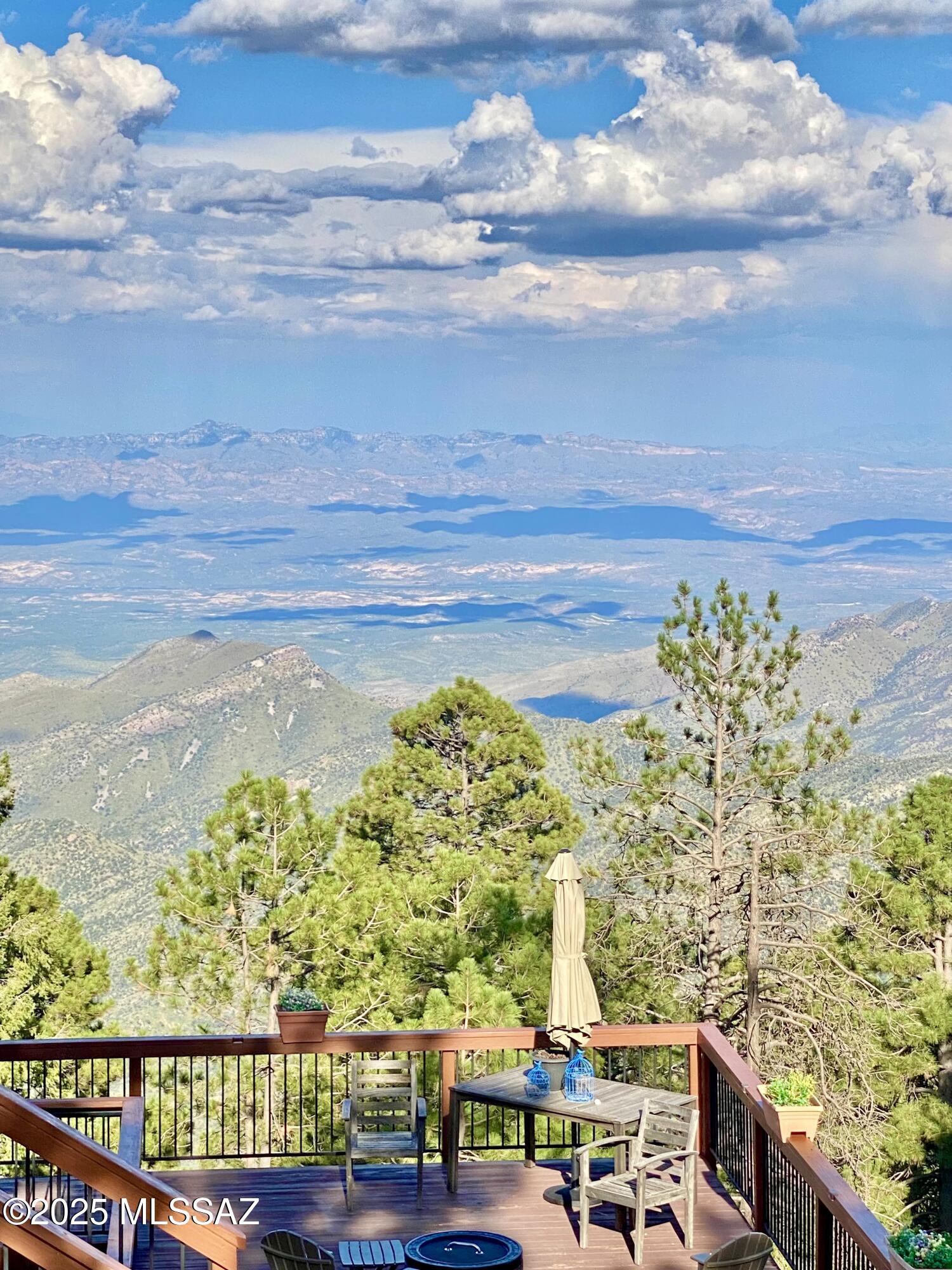 Loma Sabino Pines - Residential