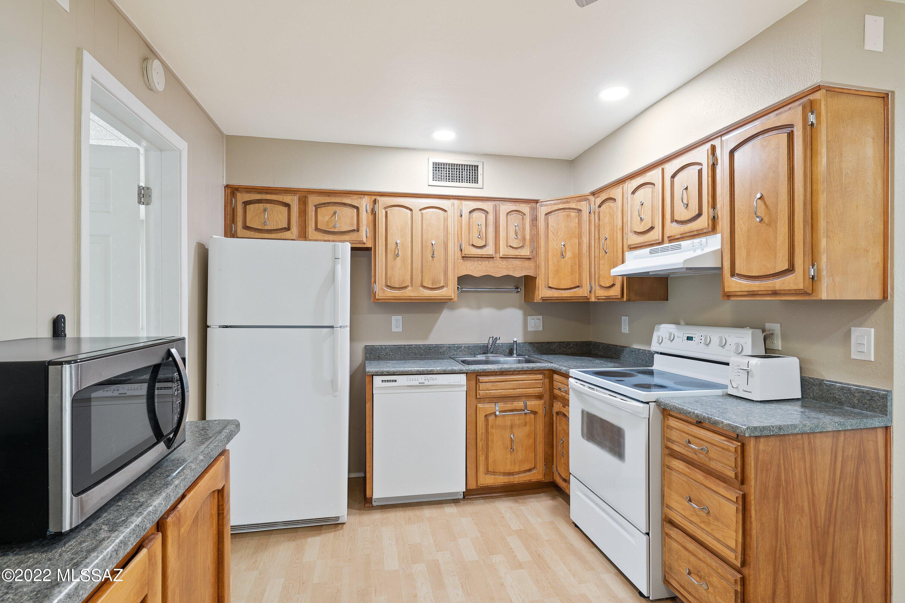 Bear Canyon Woods - Residential