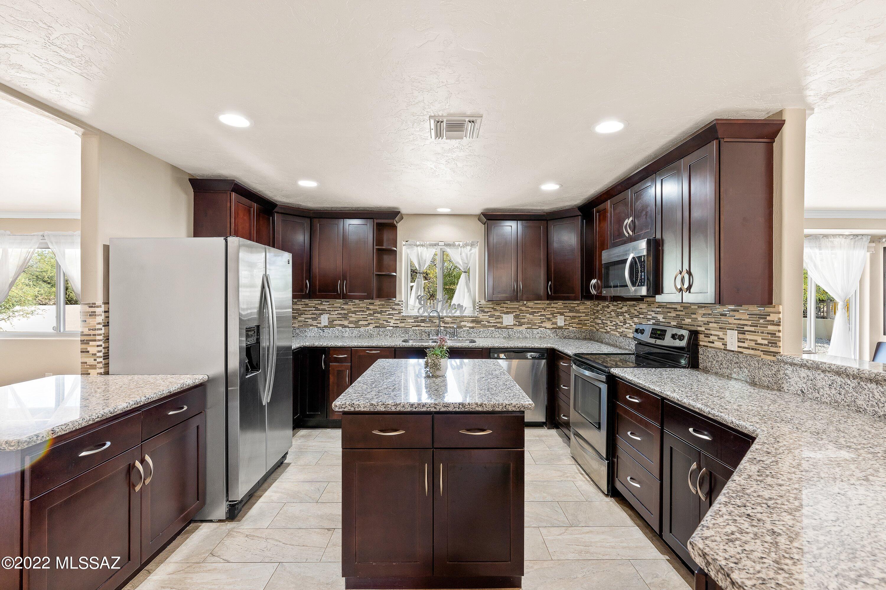 Bear Canyon Woods - Residential