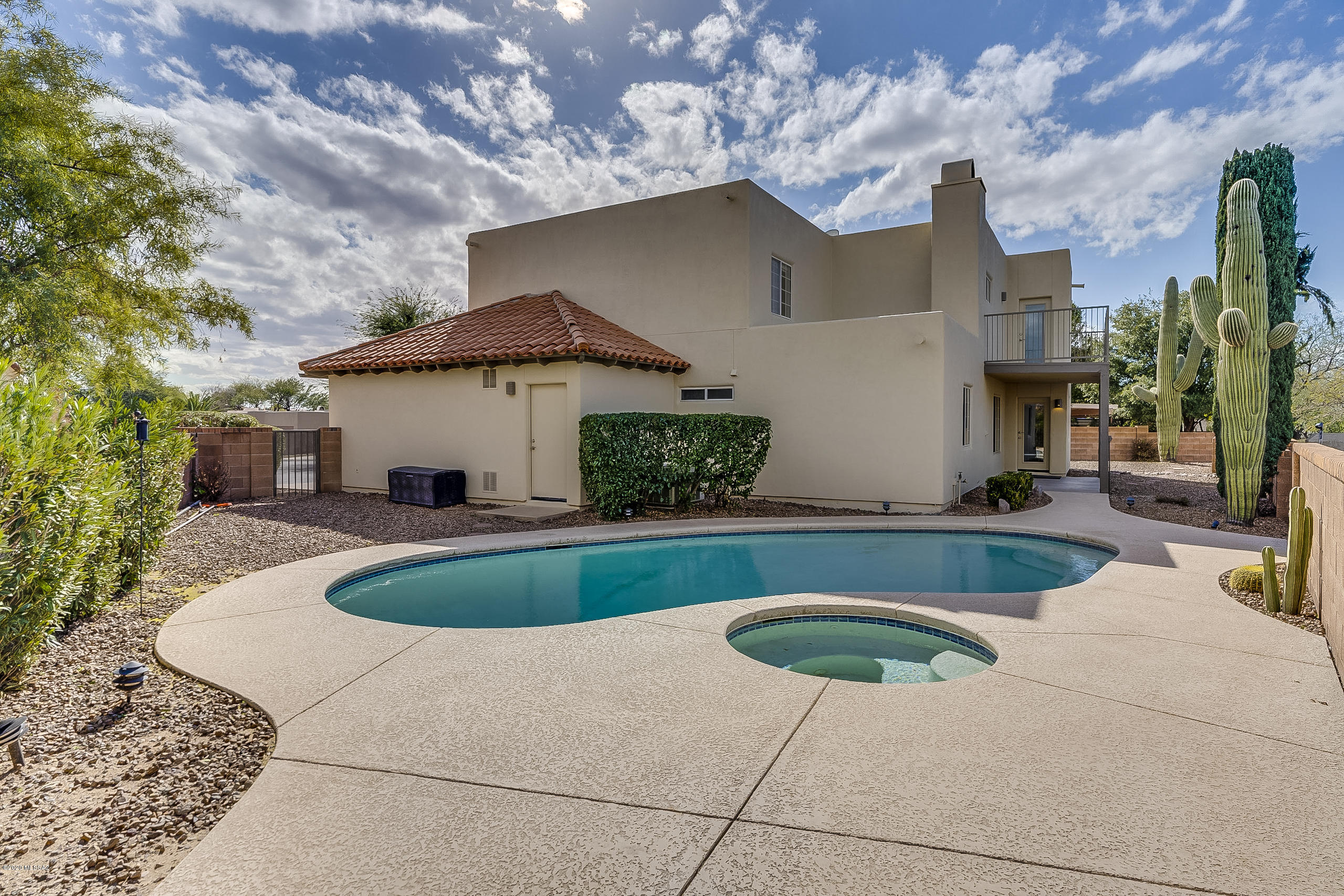 Villages Of La Canada (The) - Residential