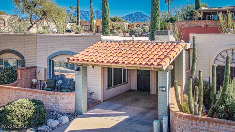 1441 W Calle Altamira Green Valley AZ 85622