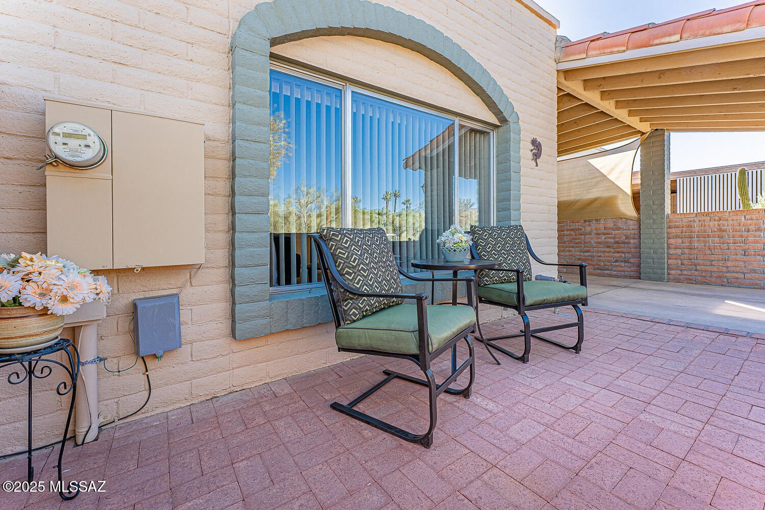 1441 W Calle Altamira