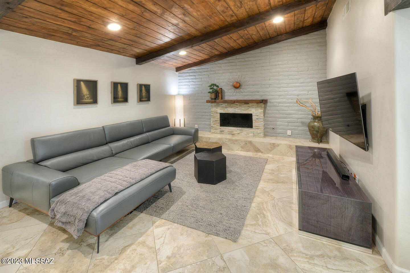 Quail Canyon (100-234) - Residential