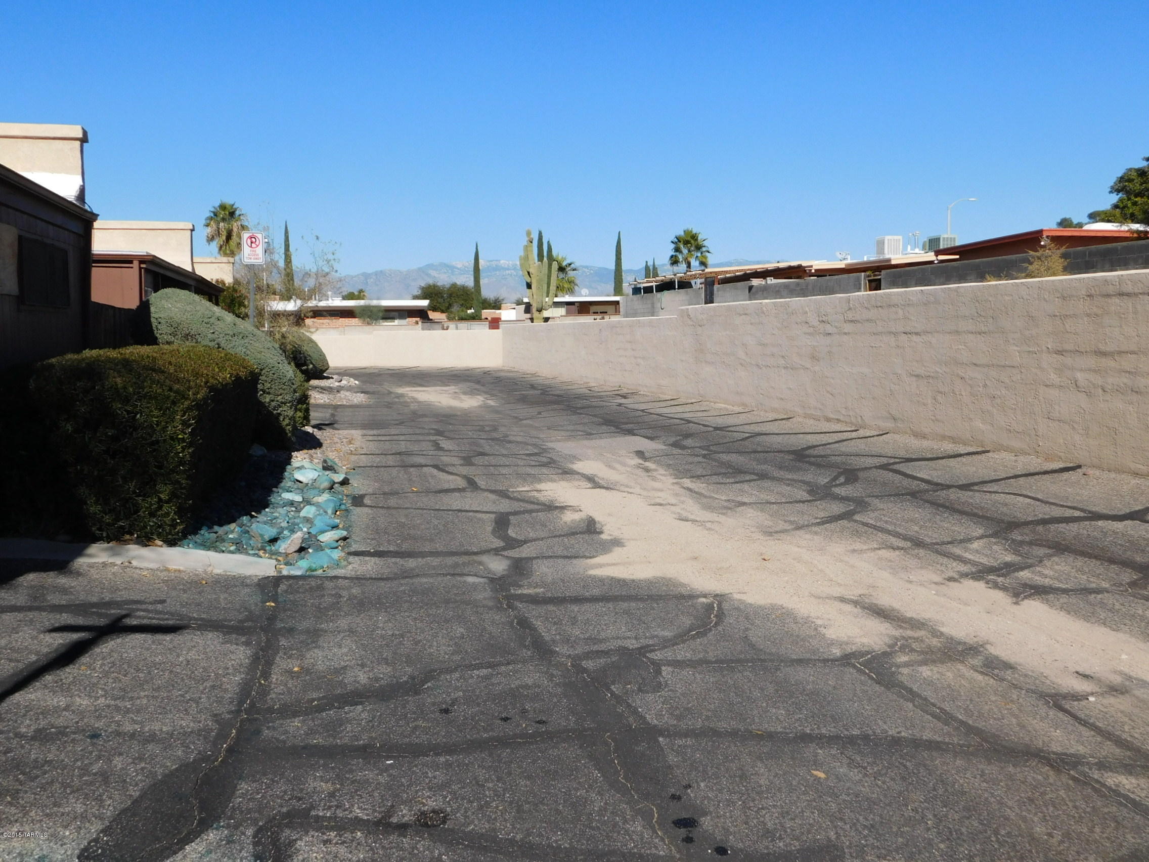 Spanish Meadows Twnhss (1-105) - Residential