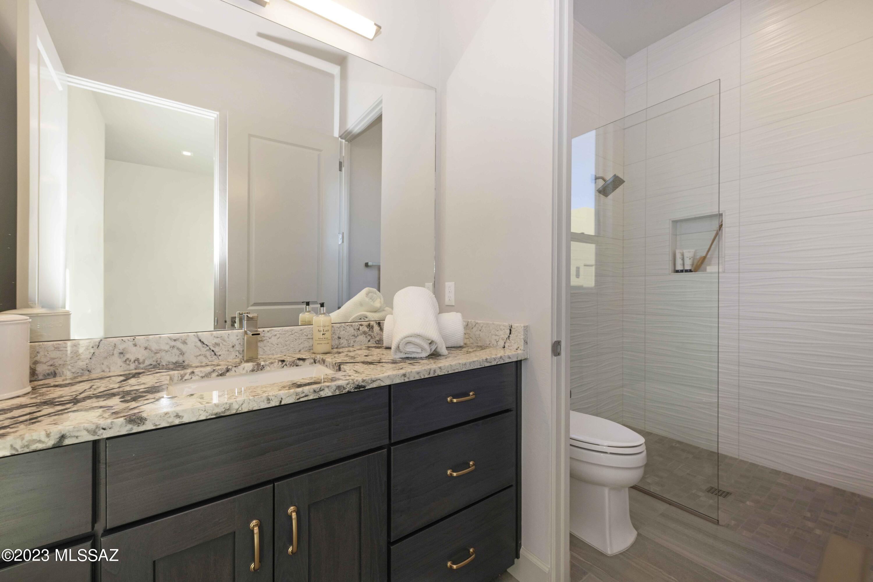 The Enclave At Stone Canyon V - Residential