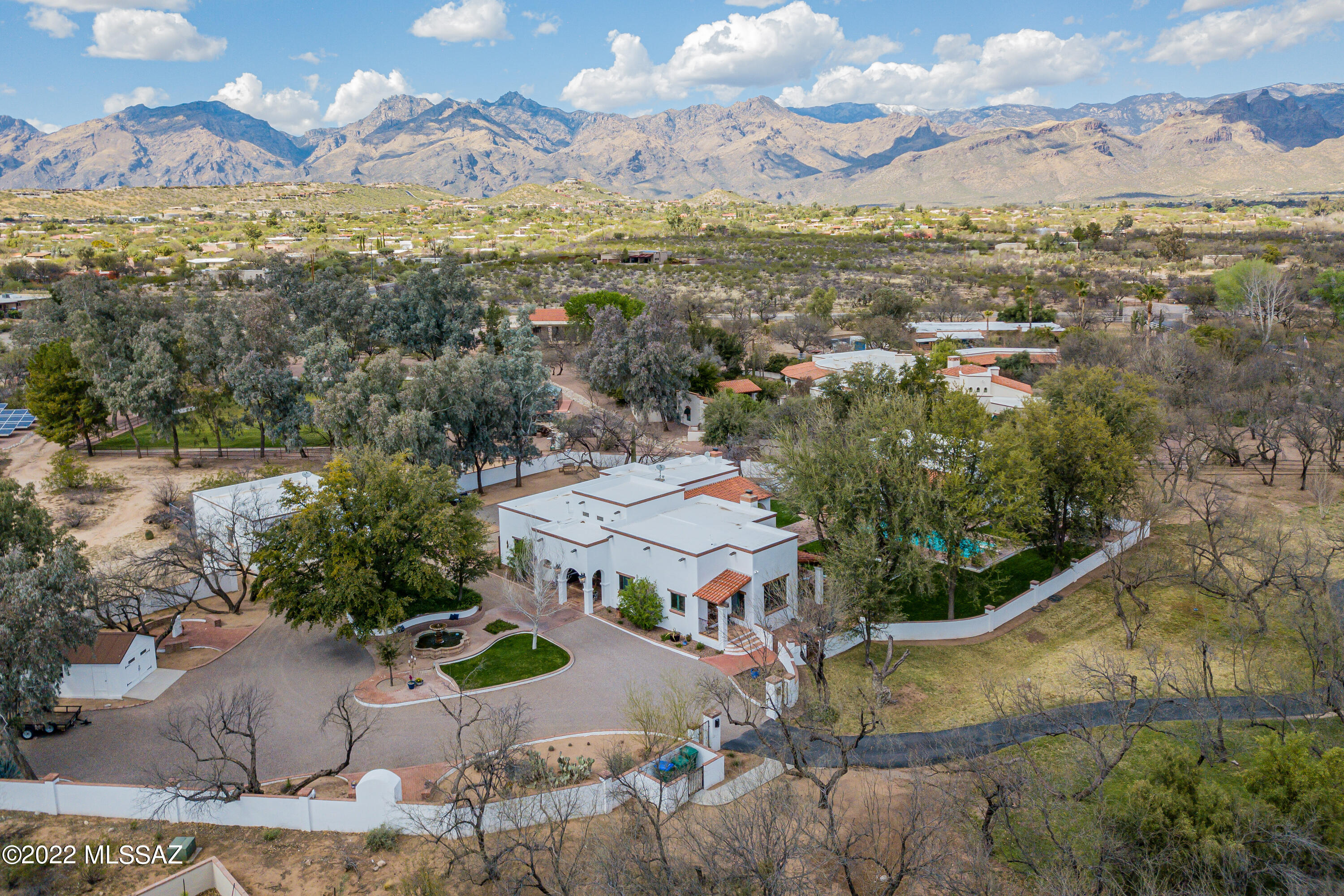 La Cienega (1-17) - Residential